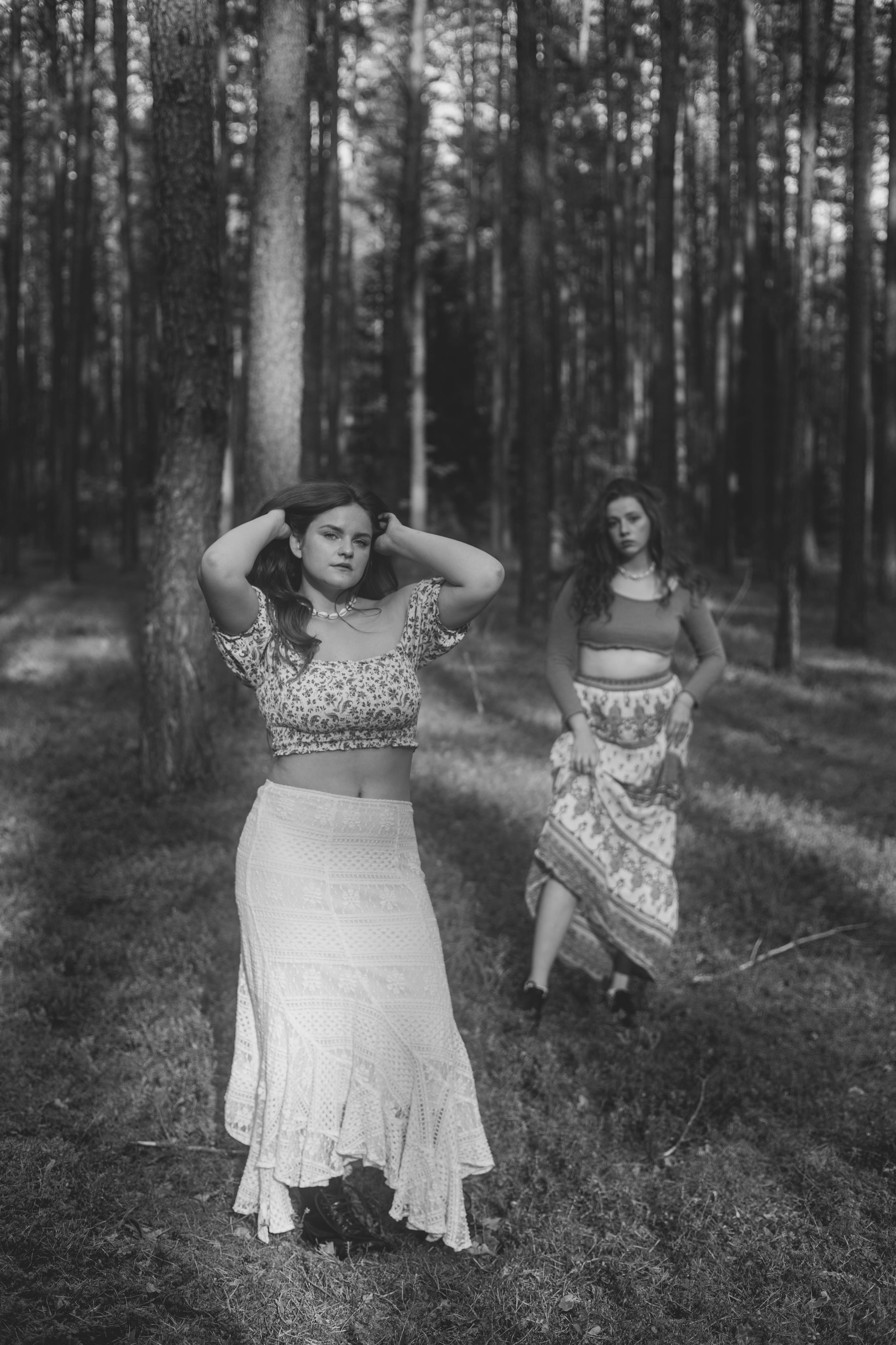 Ineta & Kamilė. Fotografė Aleksandra Samozvanova