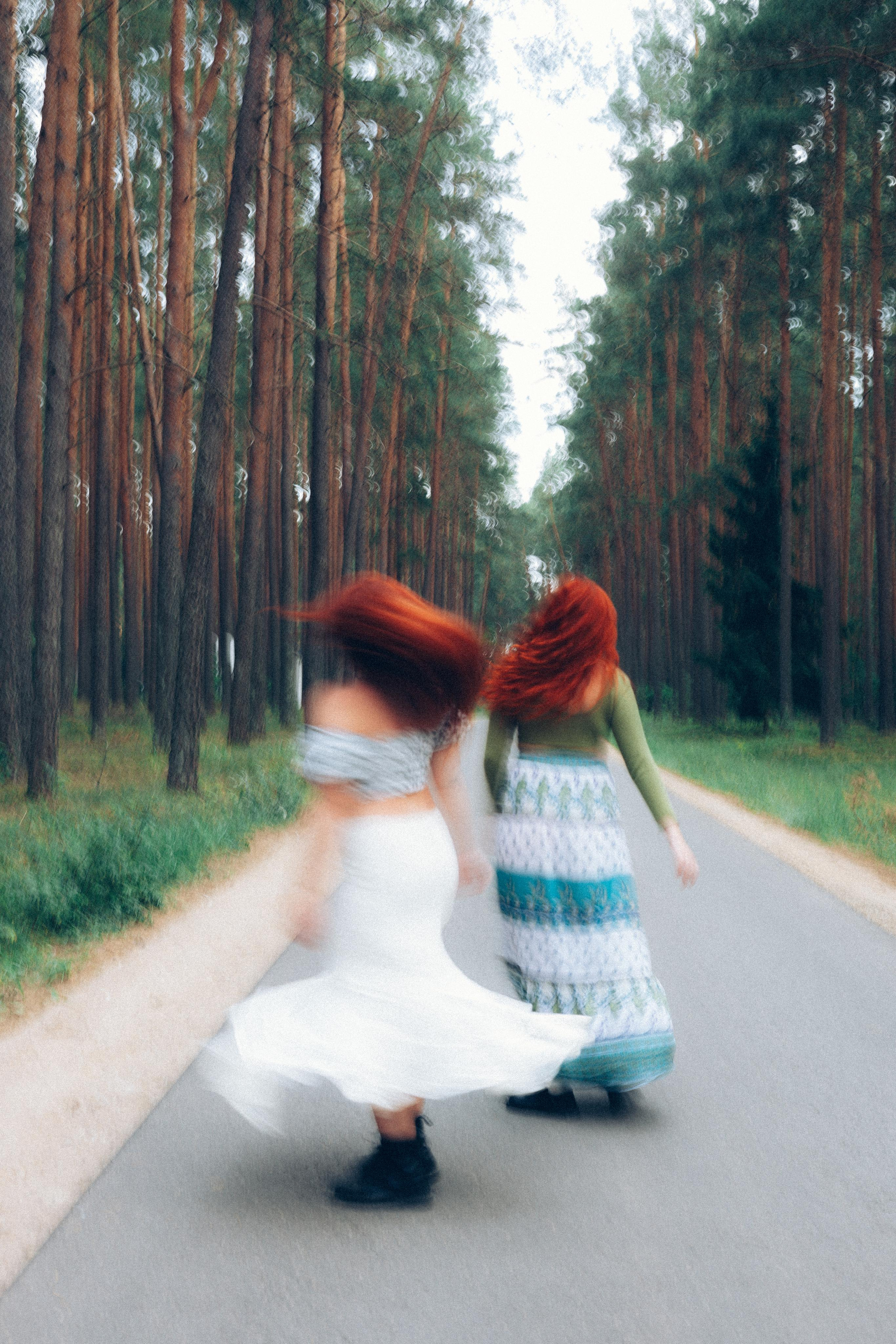 Ineta & Kamilė. Fotografė Aleksandra Samozvanova