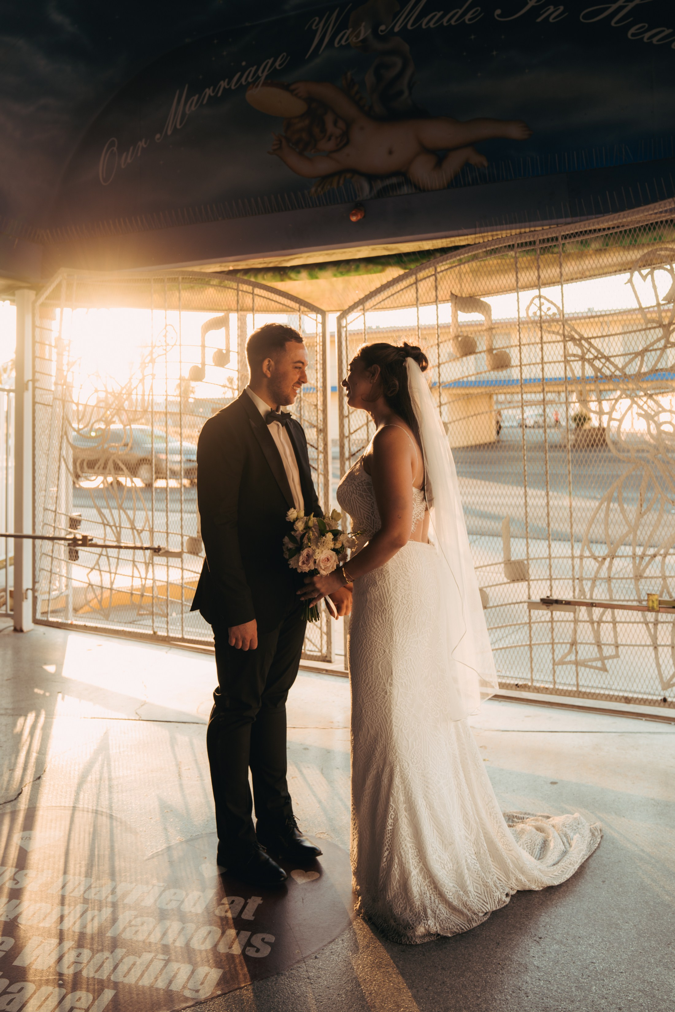 Georgia&Kyran. Wedding & elopement photographer Viktoriya Kravtsov. Las Vegas