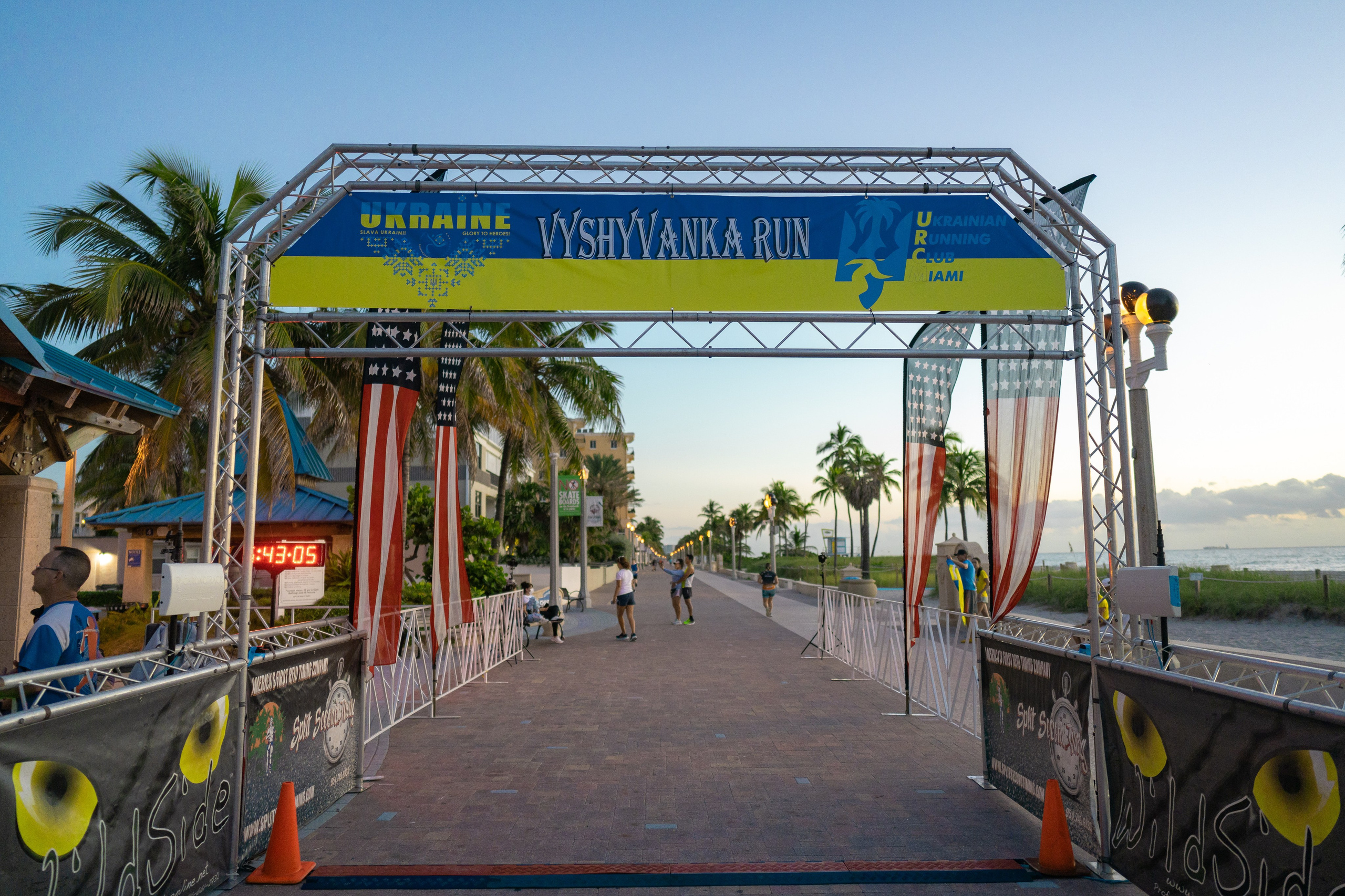 VYSHYVANKA RUN. ФОТОГРАФ ФЛОРИДА МАЙАМИ