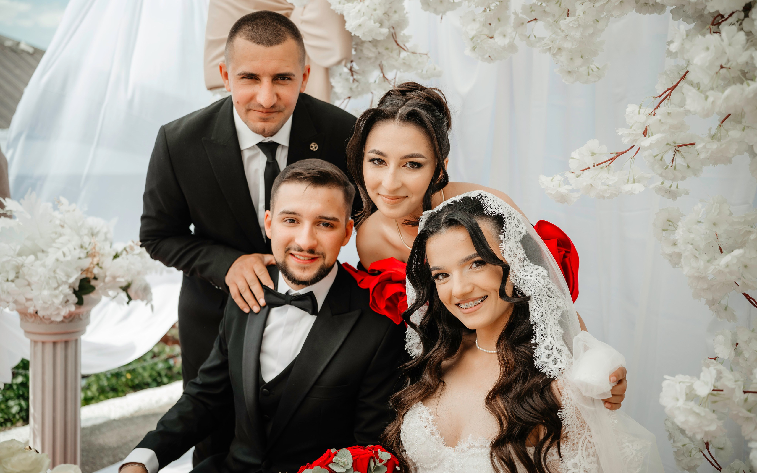 🤎 I o a n a & R o b e r t — Wedding Day Preview. Wedding & Family Photographer
