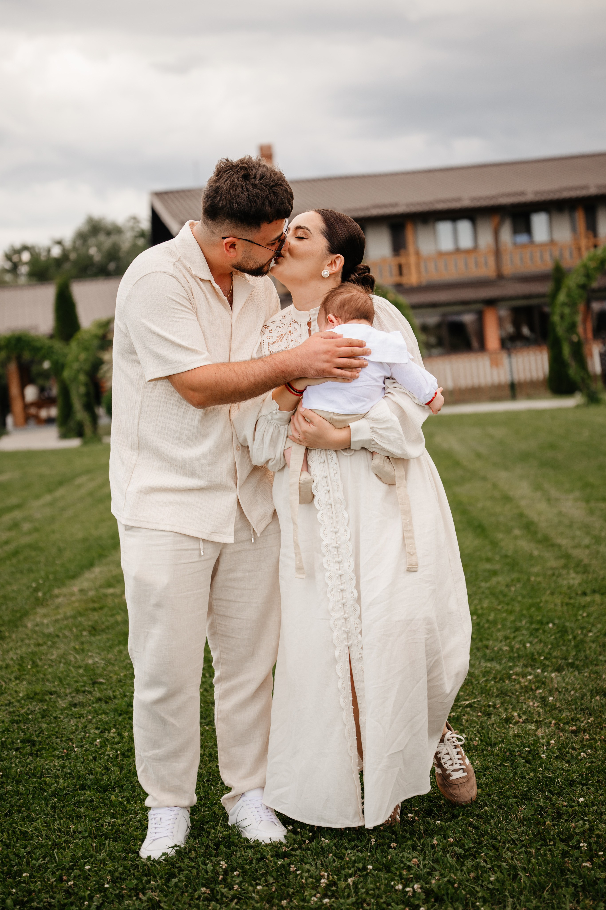 🤎 D i m a C a s i a n  - Taina Botezului Preview. Wedding & Family Photographer