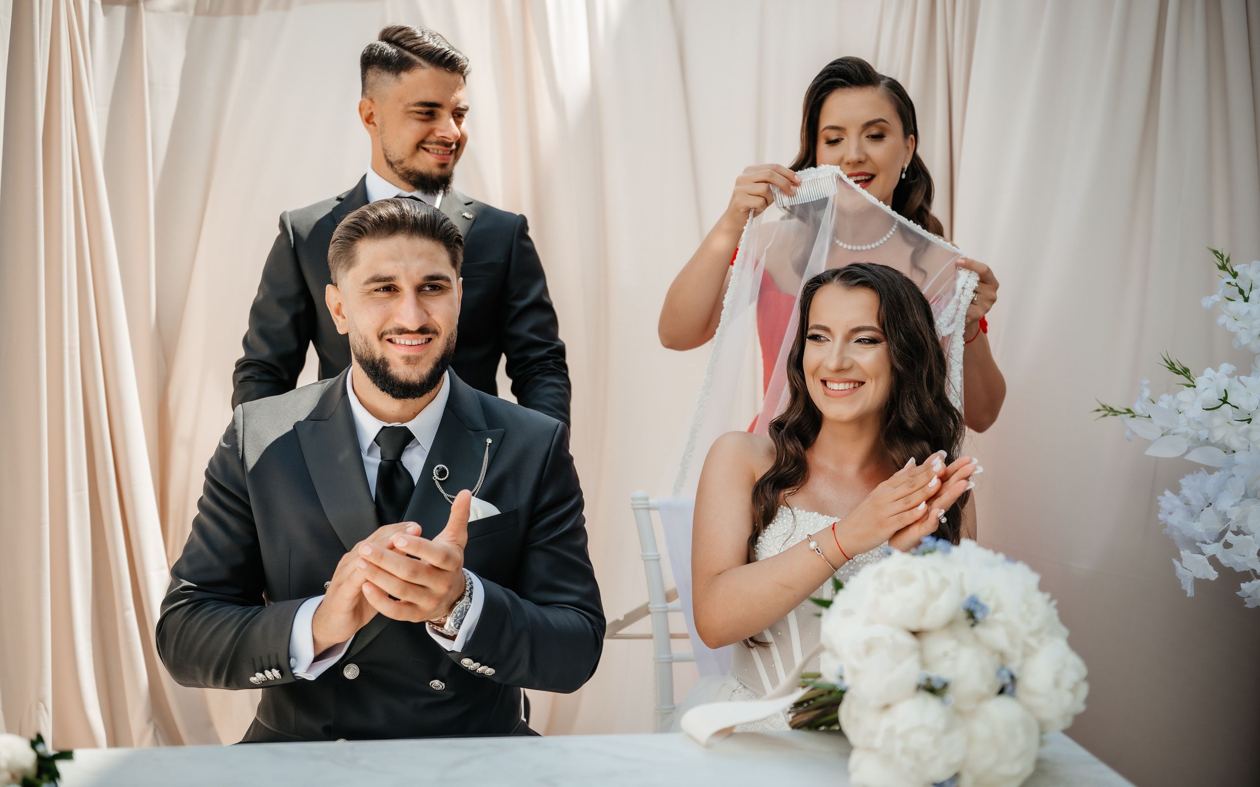 🤎 A n d r e e a & V a d - Wedding Day Preview. Wedding & Family Photographer