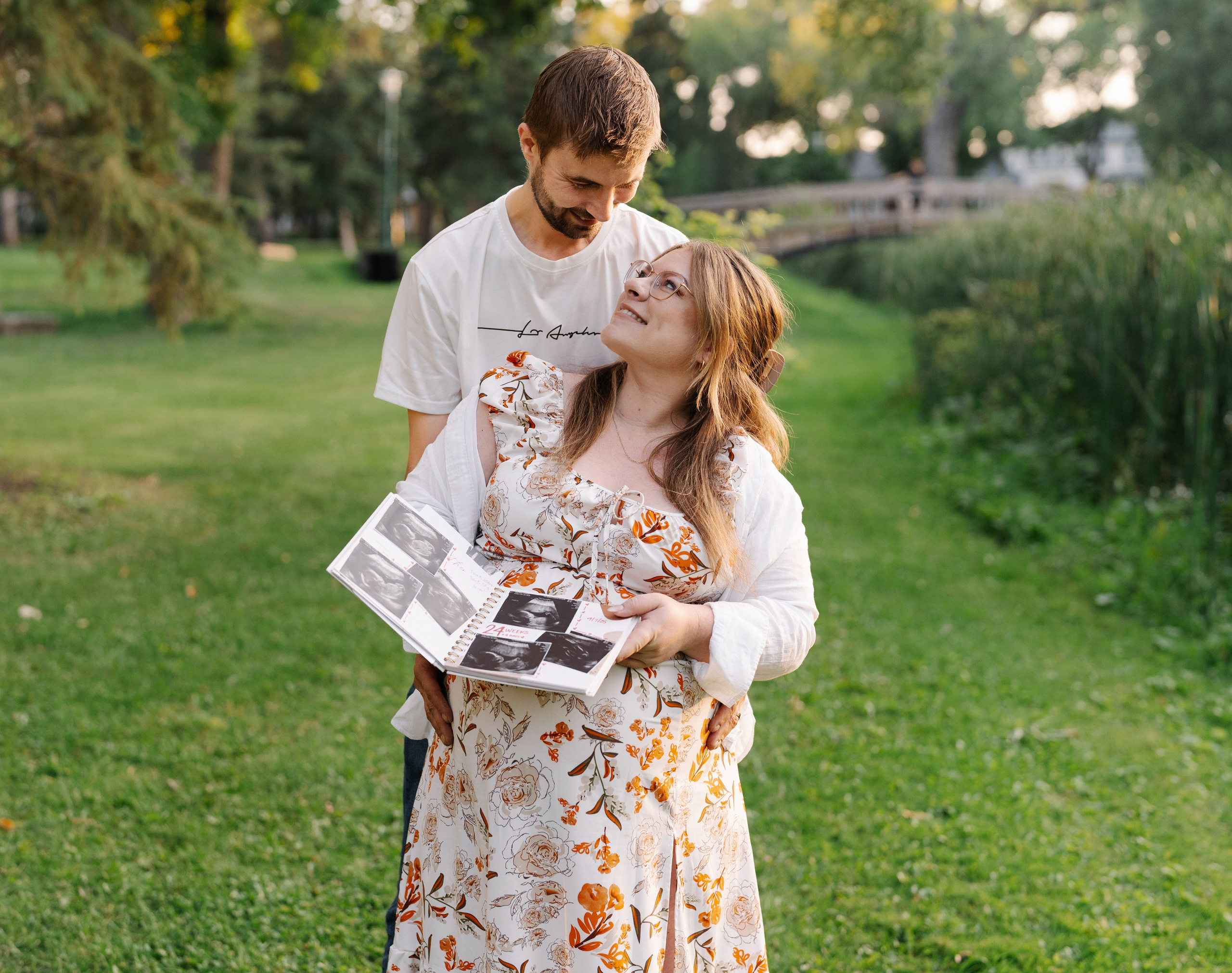 Maya and Arthur. Pragnancy & Love. Photographer Viktoriia Skavronskaya