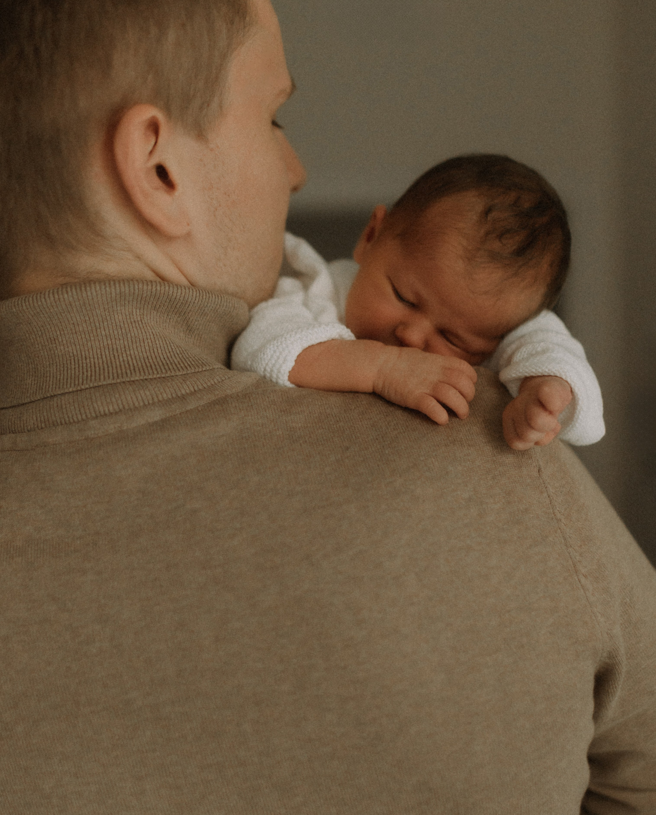 Newborn šeimos fotosesija | NAMAI. Vestuvių ir šeimų fotografė Lena Bondarenko / belove photo
