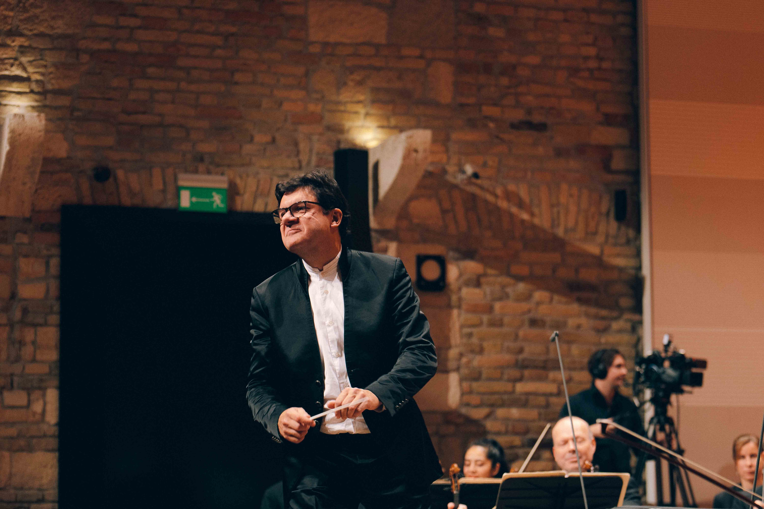 BUDAPEST MUSIC CENTER. Wedding&Event photographer Ismail Rzayev in Baku