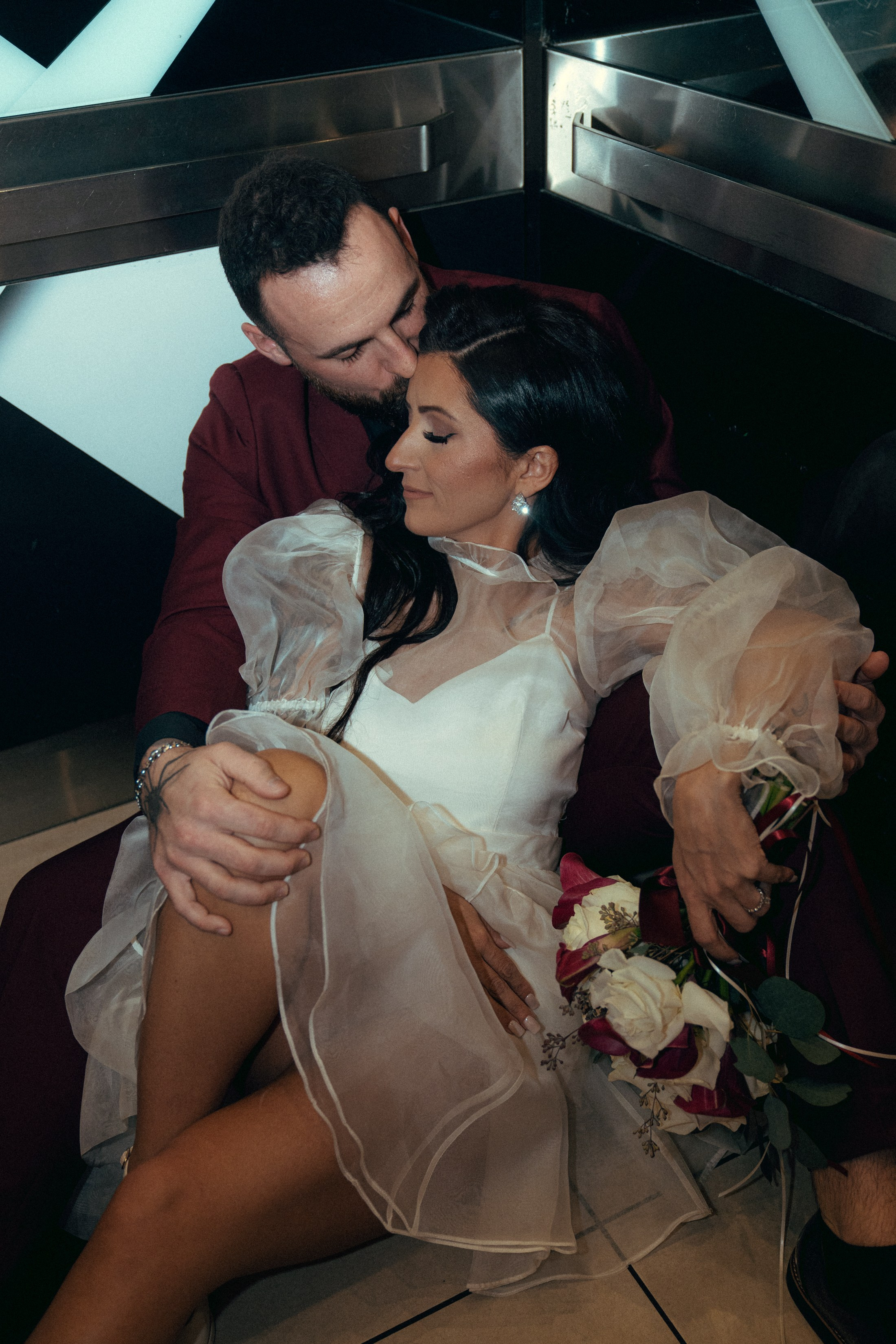 Miranda&Austin. Wedding & elopement photographer Viktoriya Kravtsov. Las Vegas