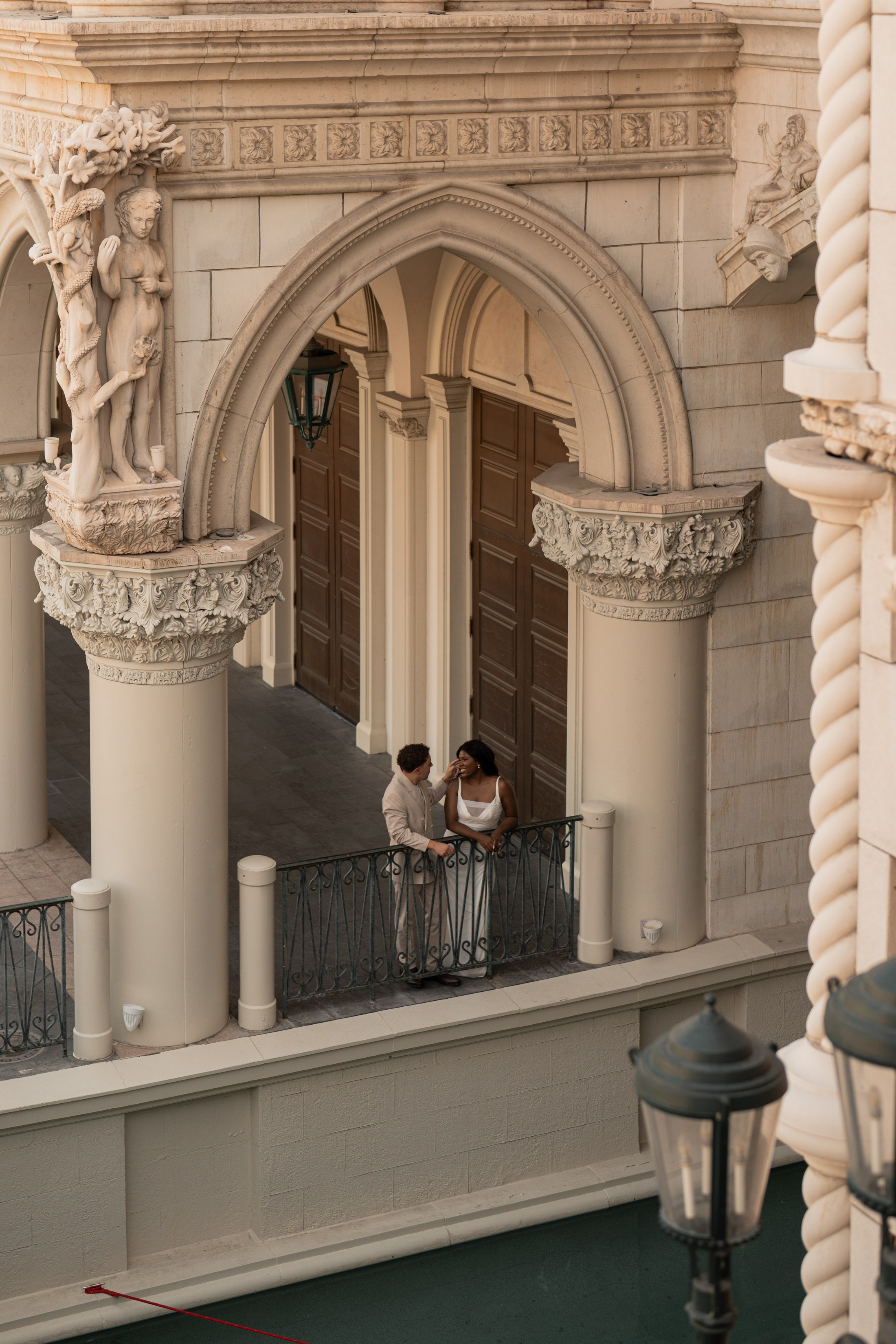 Gigi&Jason. Wedding & elopement photographer Viktoriya Kravtsov. Las Vegas