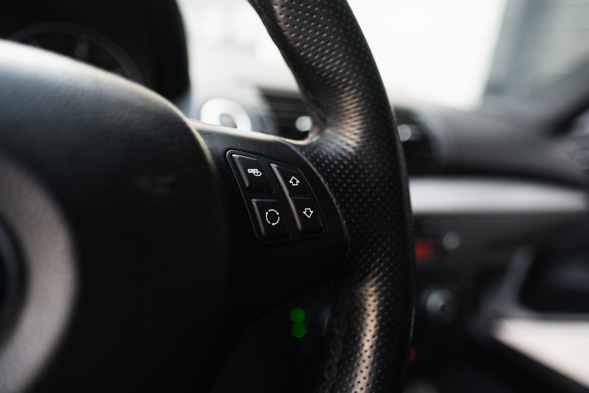 BMW E82. LOHA VISUALS — AUTOMOTIVE PHOTOGRAPHY