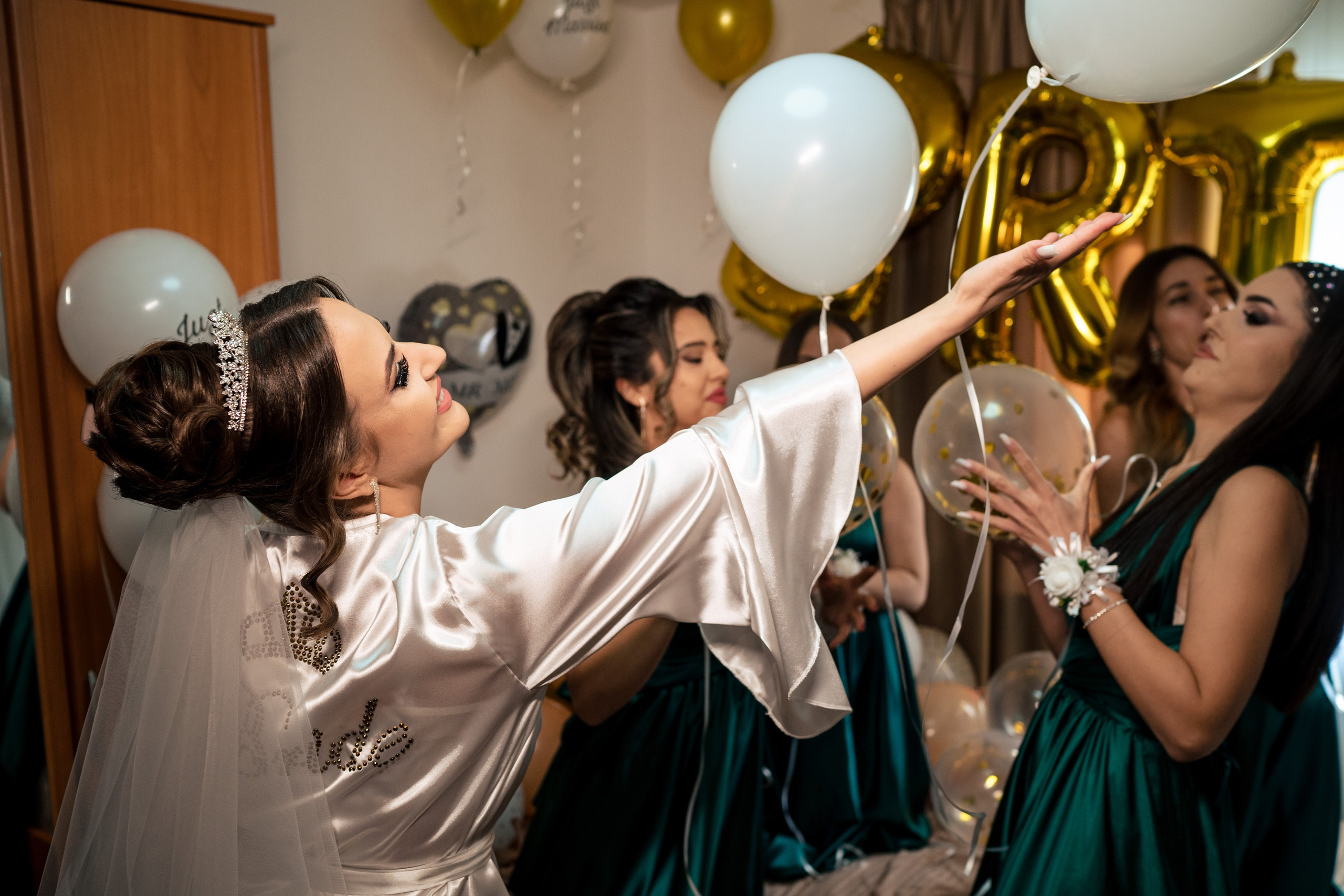 Ionela & Alex. Acasă