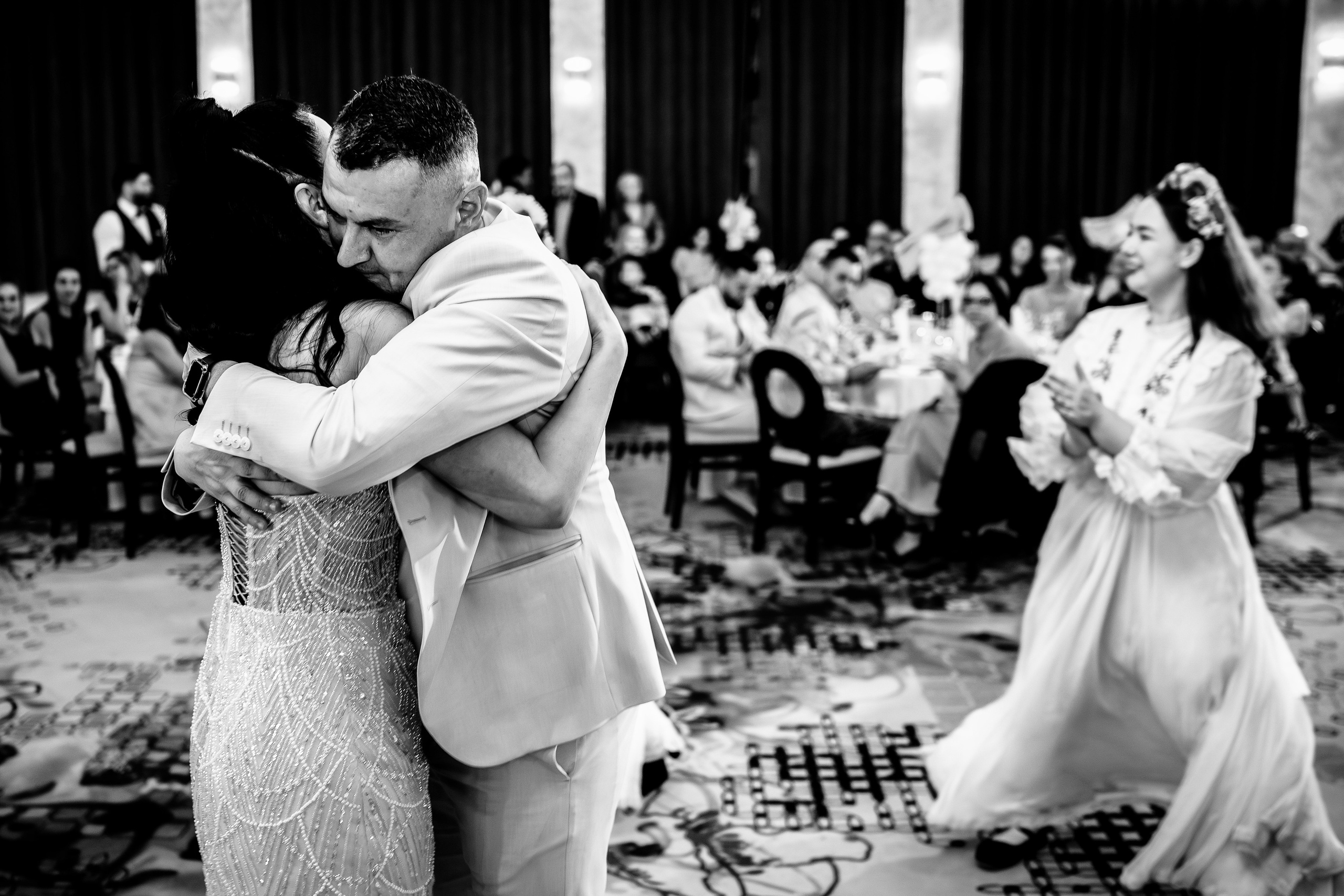 Thea. Fotograf nunta si evenimente Giurgiu