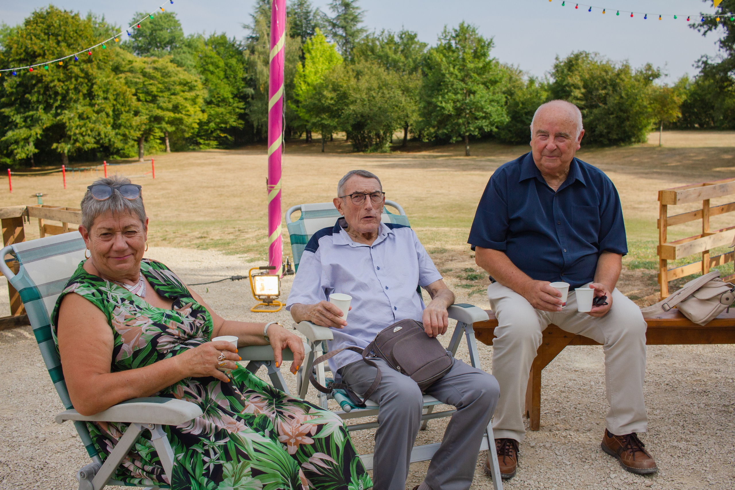 Julie & Denis. Photographe professionnelle à Poitiers, Tours et Châtellerault | Studio photo entre Poitiers et Tours – portraits, familles, entreprises, ma