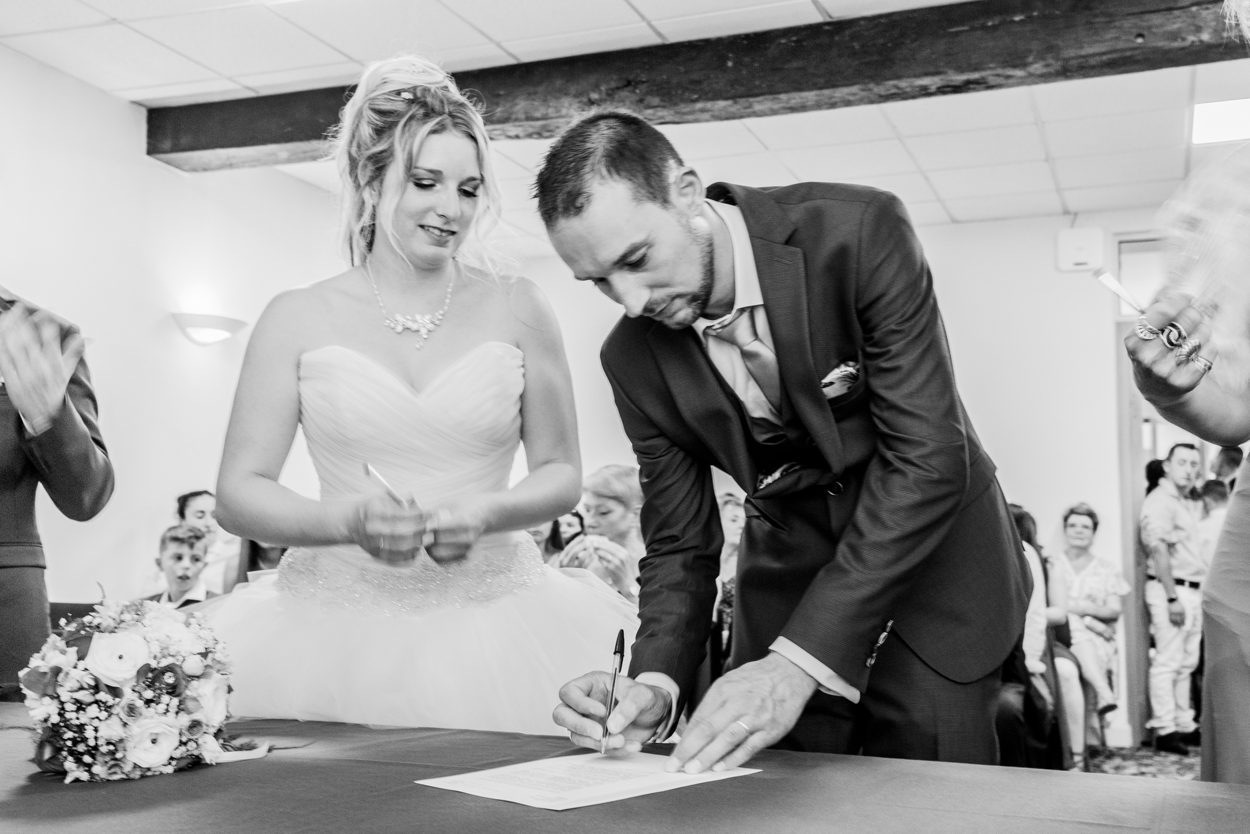 Julie & Denis. Photographe professionnelle à Poitiers, Tours et Châtellerault | Studio photo entre Poitiers et Tours – portraits, familles, entreprises, ma