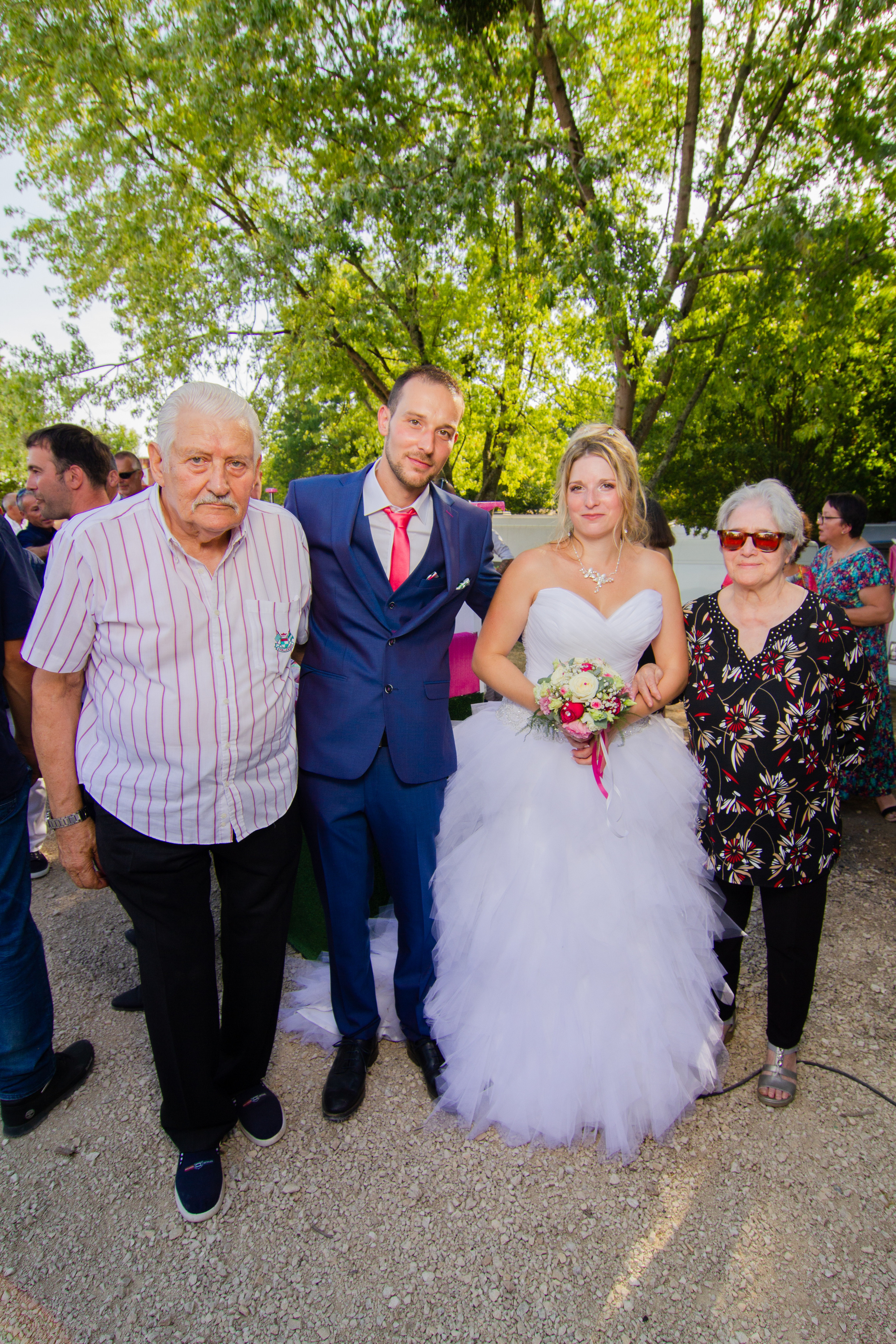 Julie & Denis. Photographe professionnelle à Poitiers, Tours et Châtellerault | Studio photo entre Poitiers et Tours – portraits, familles, entreprises, ma