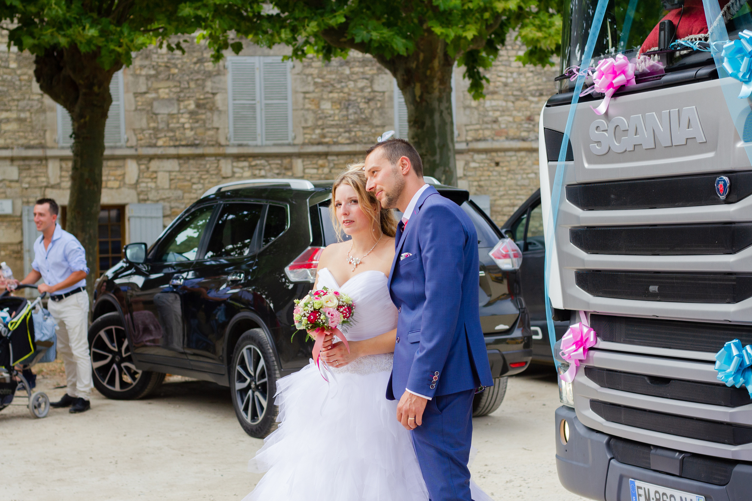Julie & Denis. Photographe professionnelle à Poitiers, Tours et Châtellerault | Studio photo entre Poitiers et Tours – portraits, familles, entreprises, ma