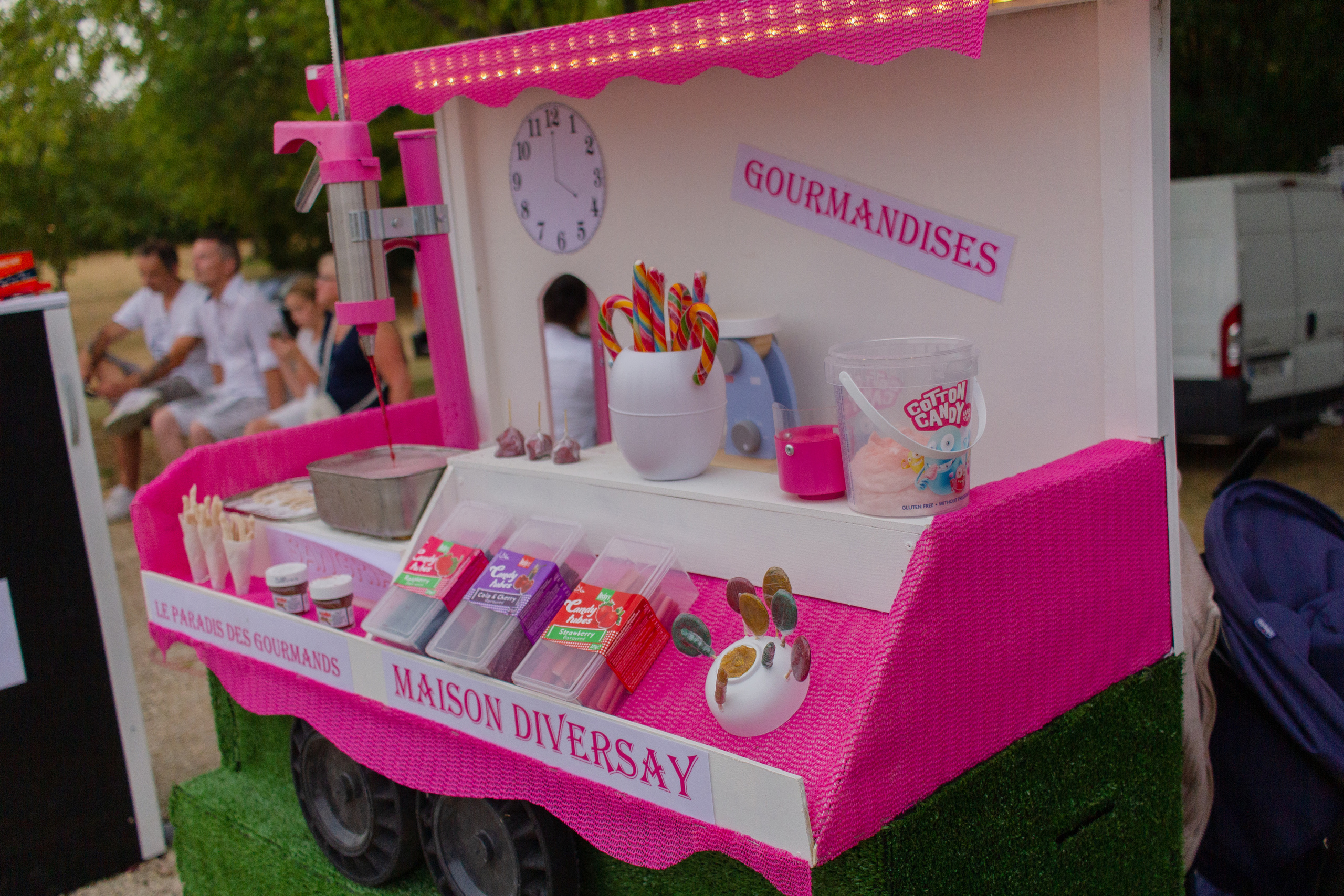 Julie & Denis. Photographe professionnelle à Poitiers, Tours et Châtellerault | Studio photo entre Poitiers et Tours – portraits, familles, entreprises, ma