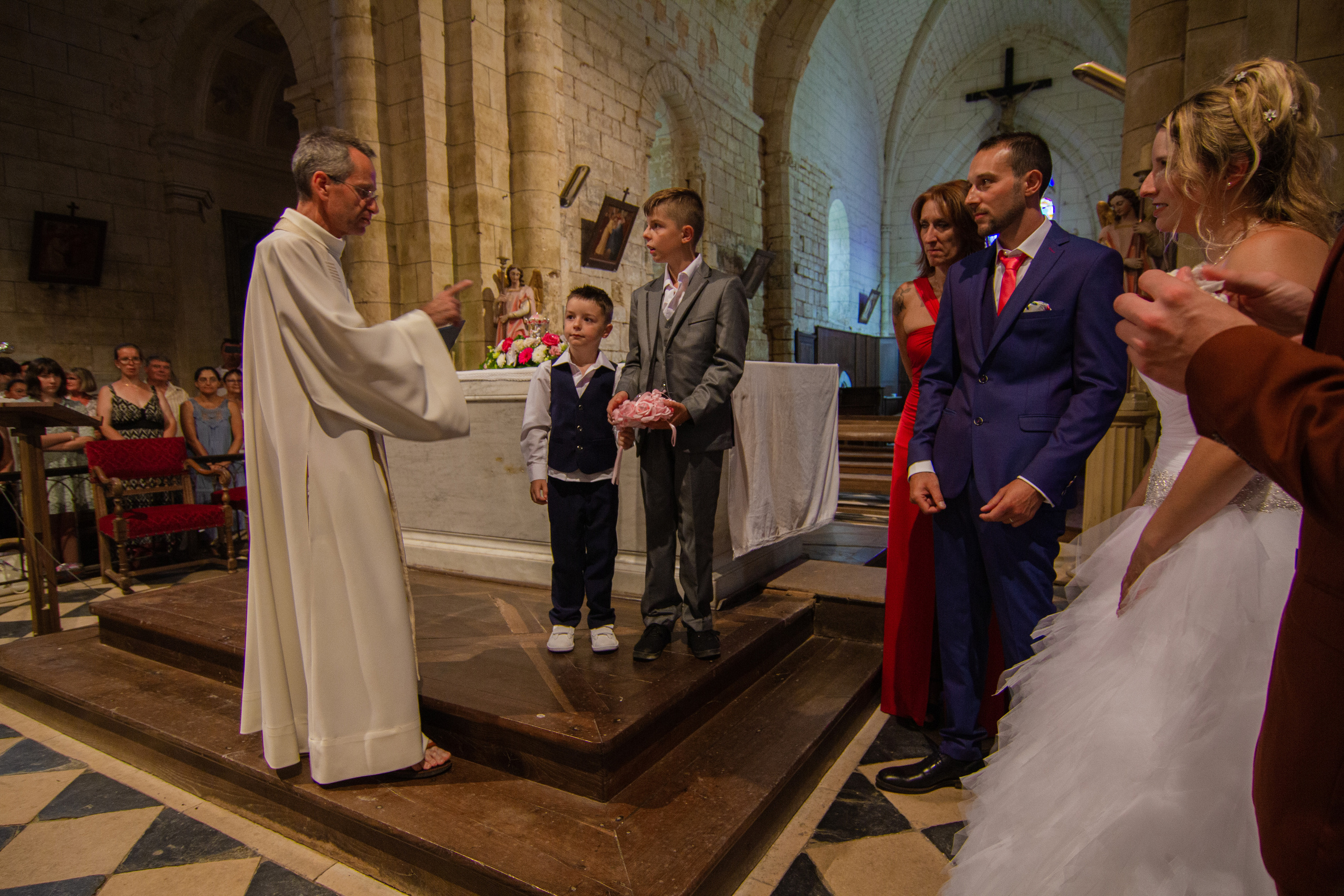 Julie & Denis. Photographe professionnelle à Poitiers, Tours et Châtellerault | Studio photo entre Poitiers et Tours – portraits, familles, entreprises, ma