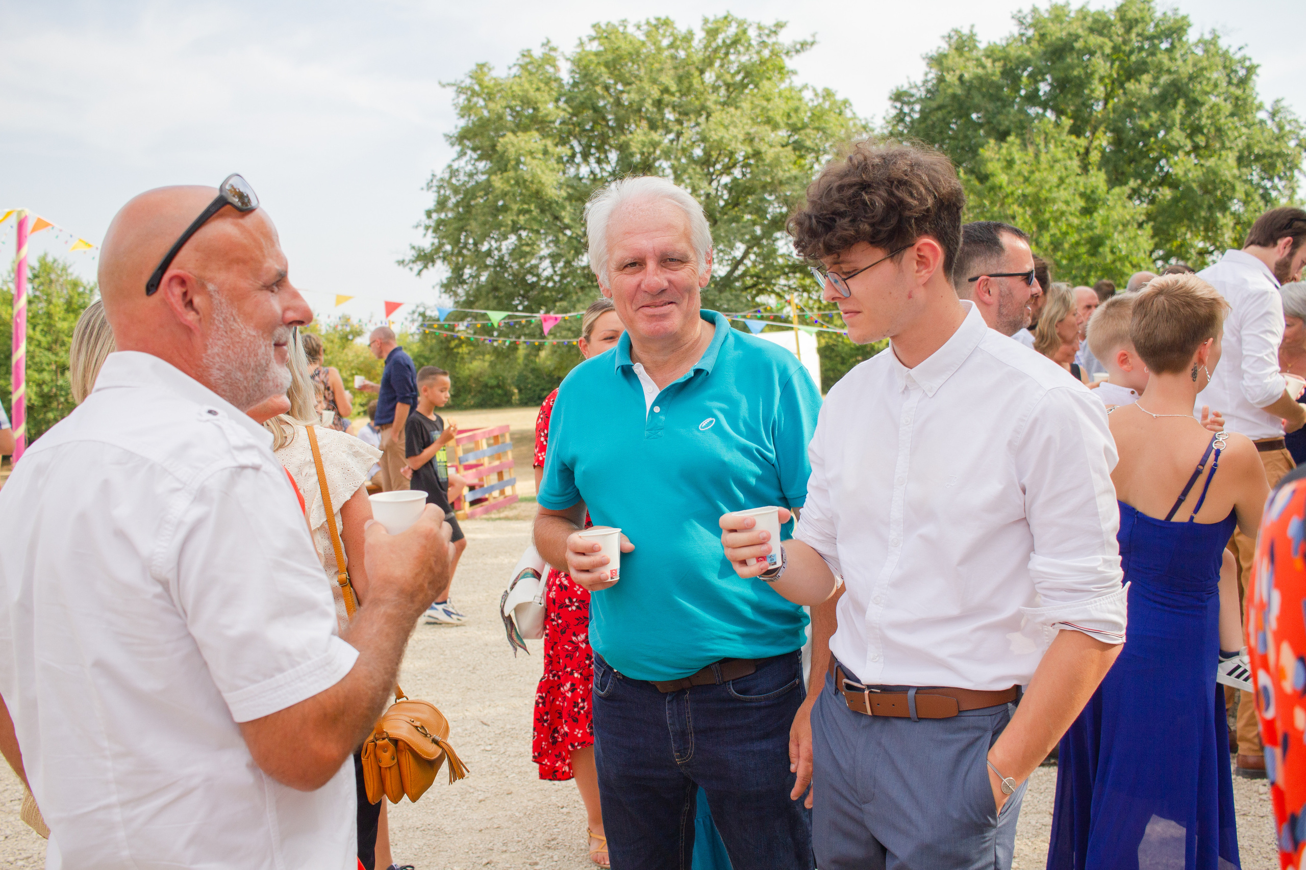 Julie & Denis. Photographe professionnelle à Poitiers, Tours et Châtellerault | Studio photo entre Poitiers et Tours – portraits, familles, entreprises, ma
