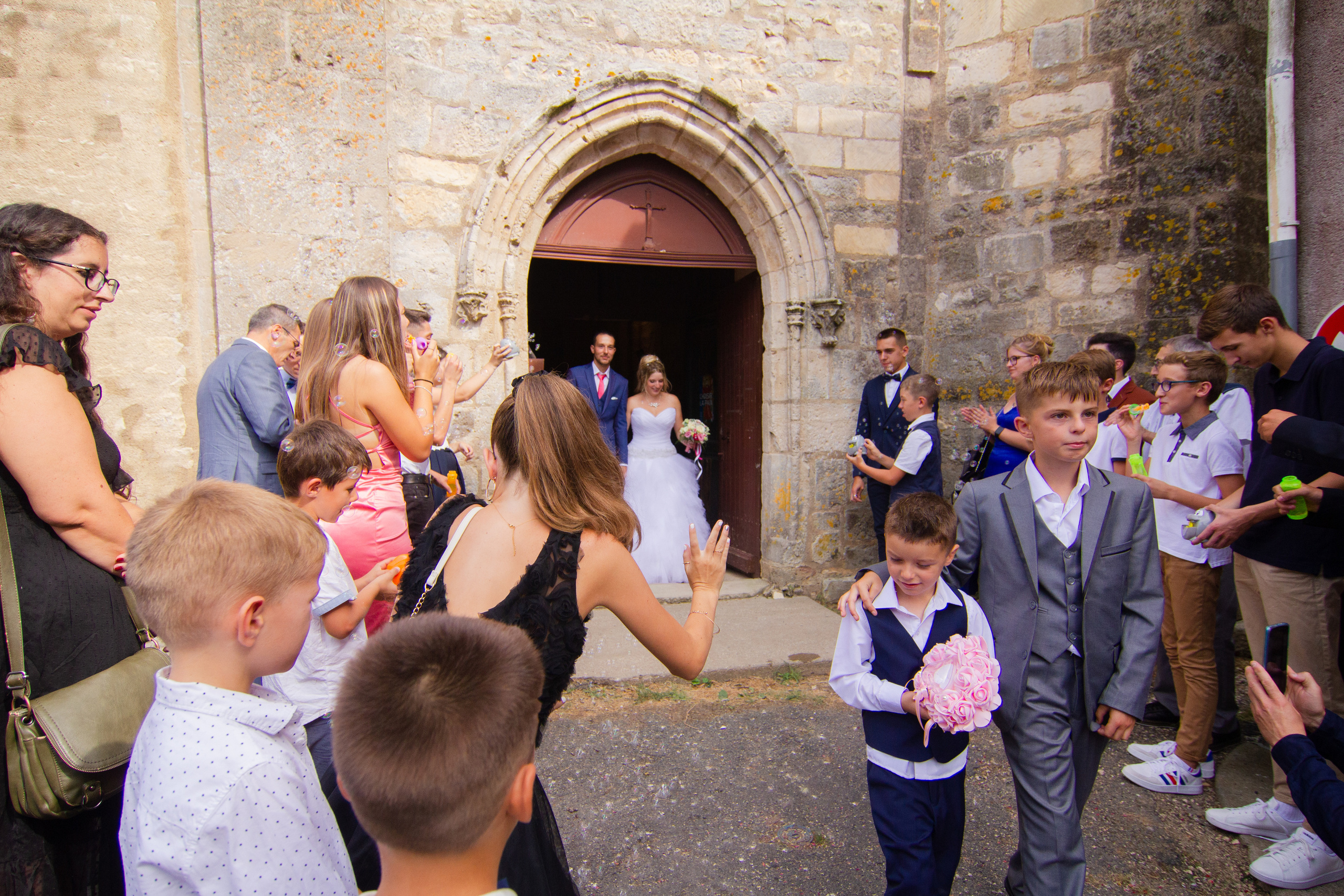 Julie & Denis. Photographe professionnelle à Poitiers, Tours et Châtellerault | Studio photo entre Poitiers et Tours – portraits, familles, entreprises, ma