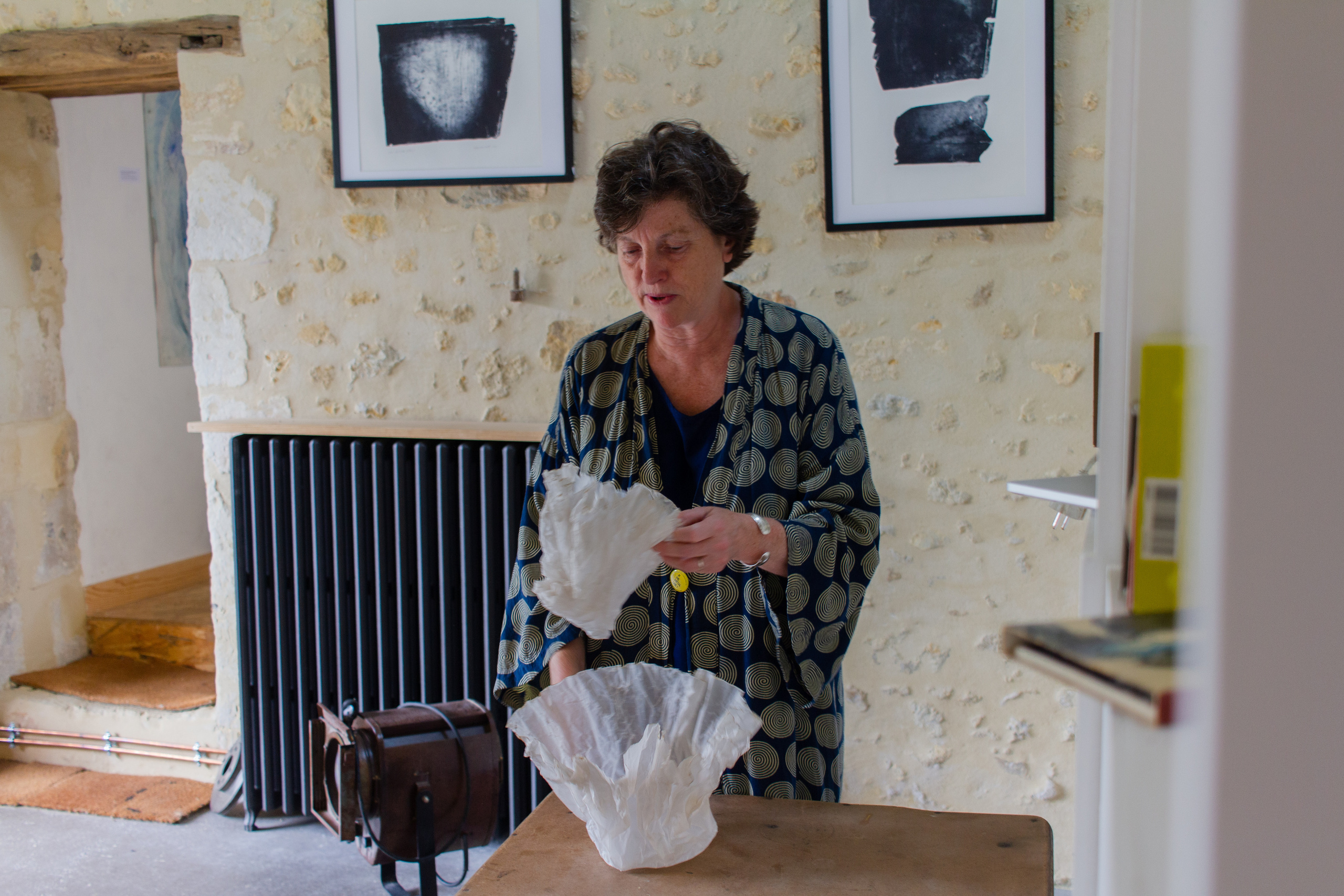 Mary-Ann BEAL, une artiste plasticienne. Photographe professionnelle à Poitiers, Tours et Châtellerault | Studio photo entre Poitiers et Tours – portraits, familles, entreprises, ma