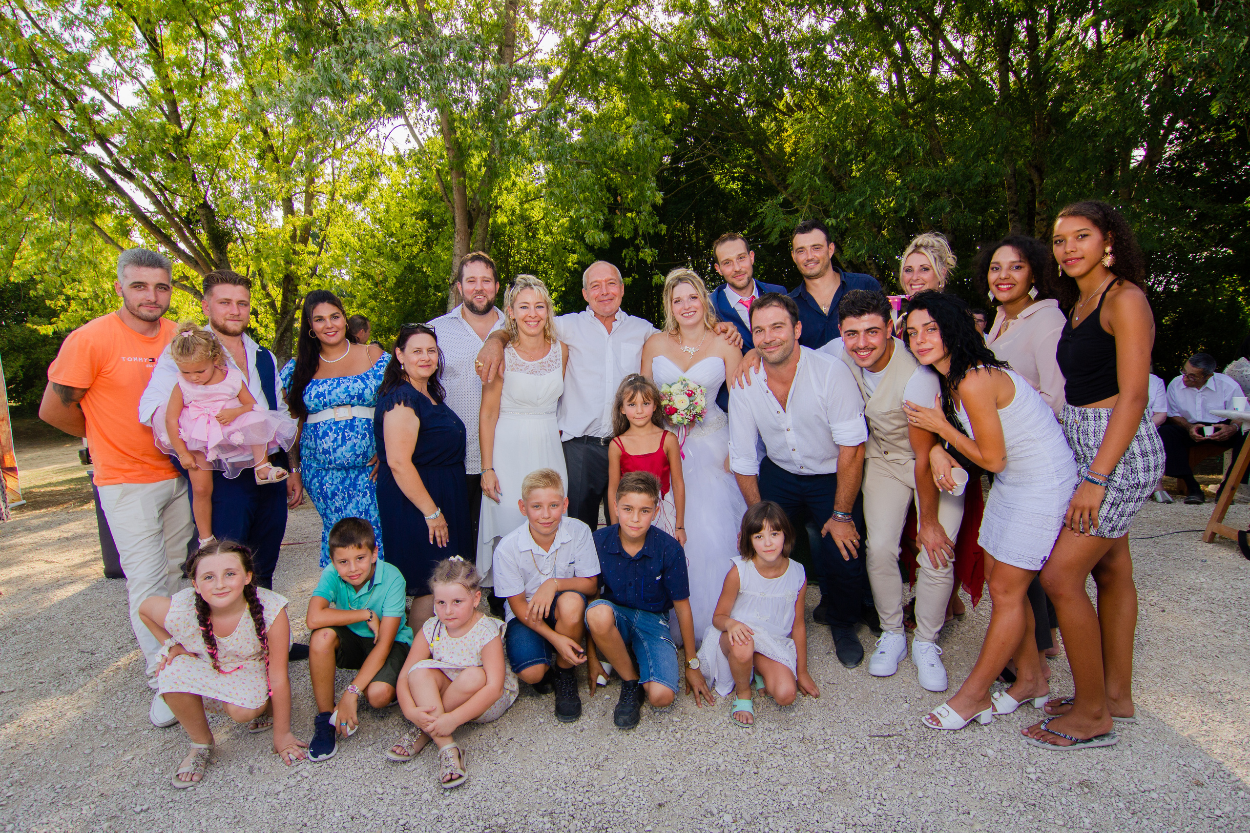 Julie & Denis. Photographe professionnelle à Poitiers, Tours et Châtellerault | Studio photo entre Poitiers et Tours – portraits, familles, entreprises, ma