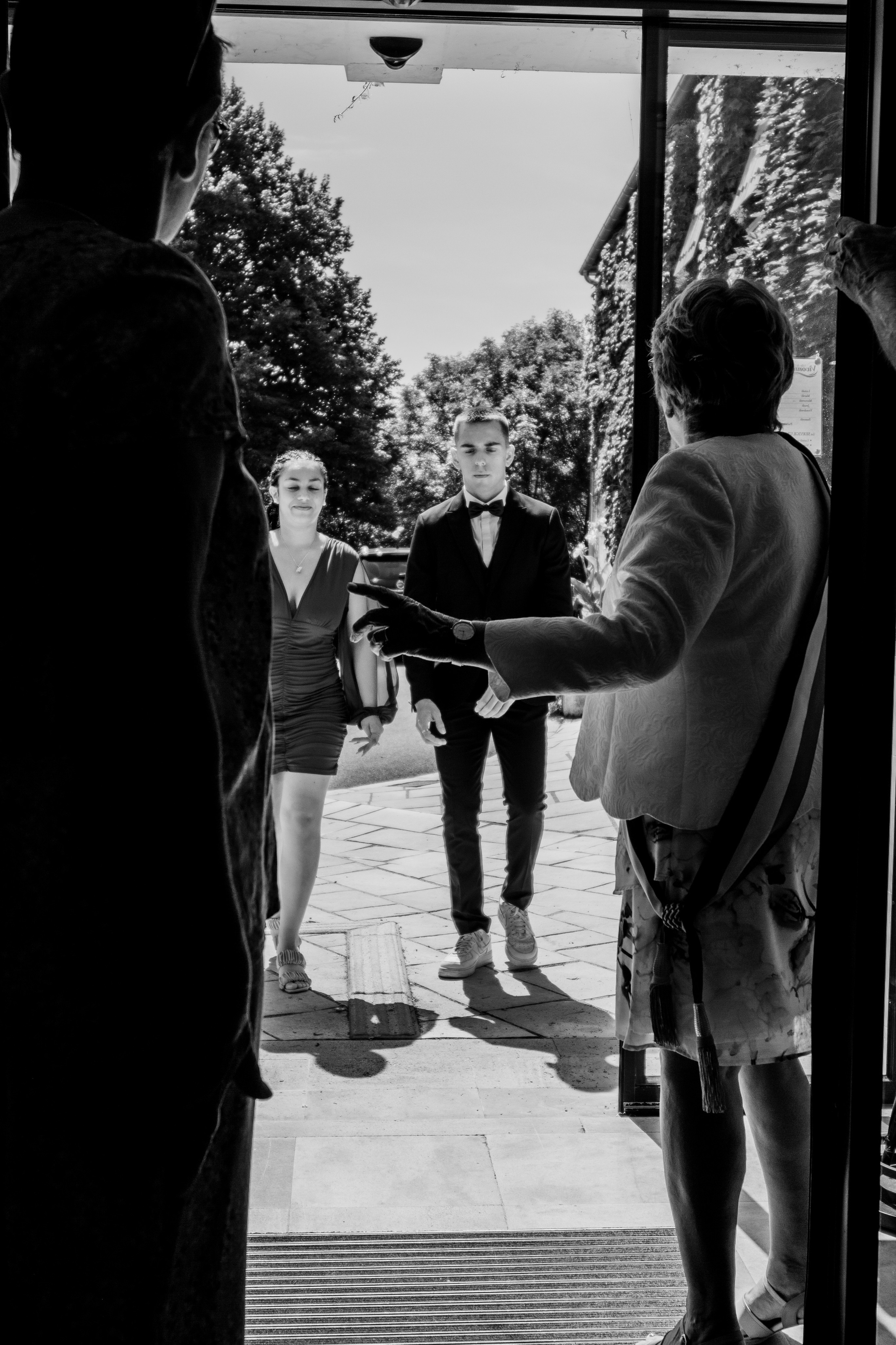 Julie & Denis. Photographe professionnelle à Poitiers, Tours et Châtellerault | Studio photo entre Poitiers et Tours – portraits, familles, entreprises, ma