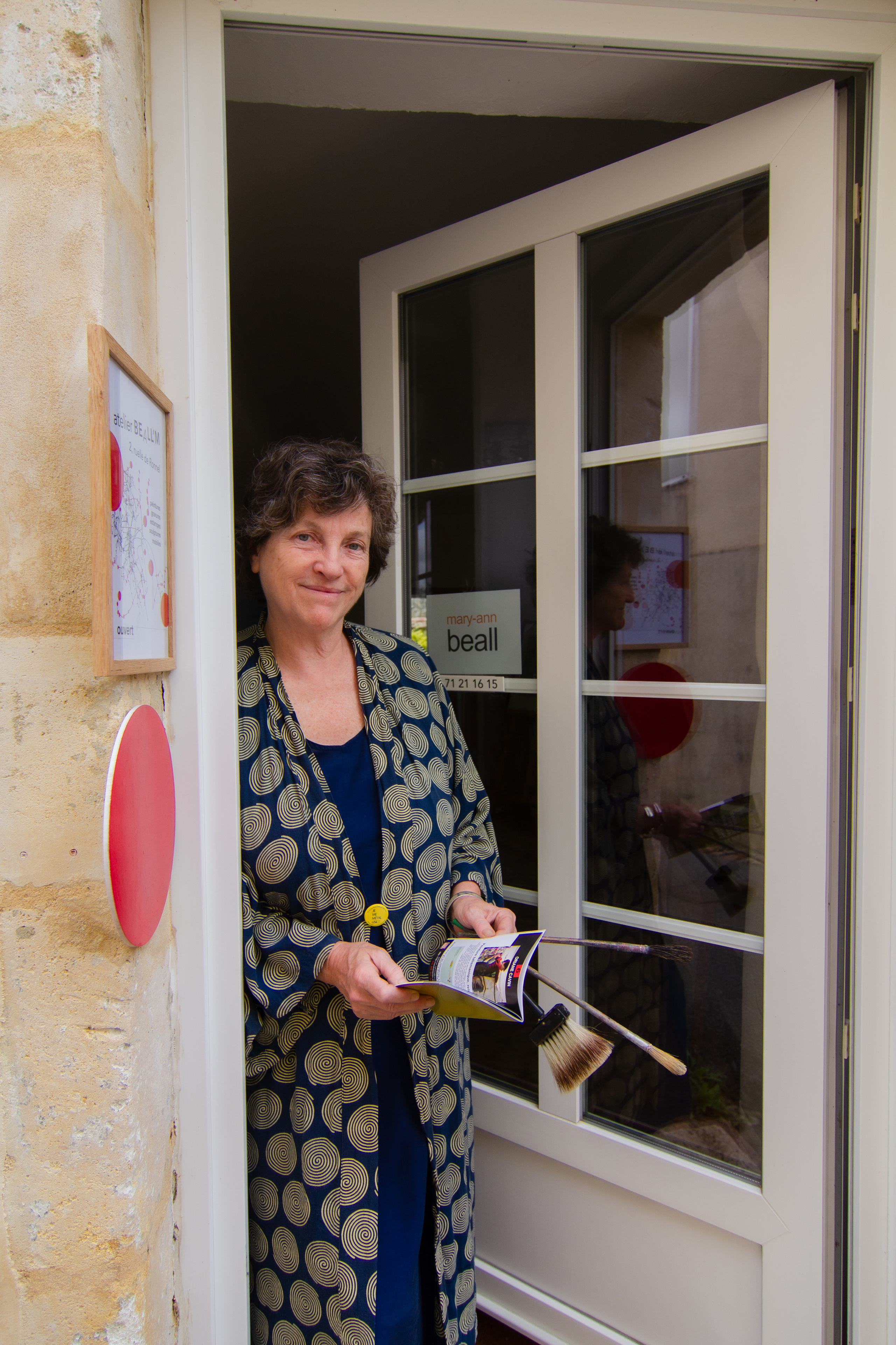 Mary-Ann BEAL, une artiste plasticienne. Photographe professionnelle à Poitiers, Tours et Châtellerault | Studio photo entre Poitiers et Tours – portraits, familles, entreprises, ma