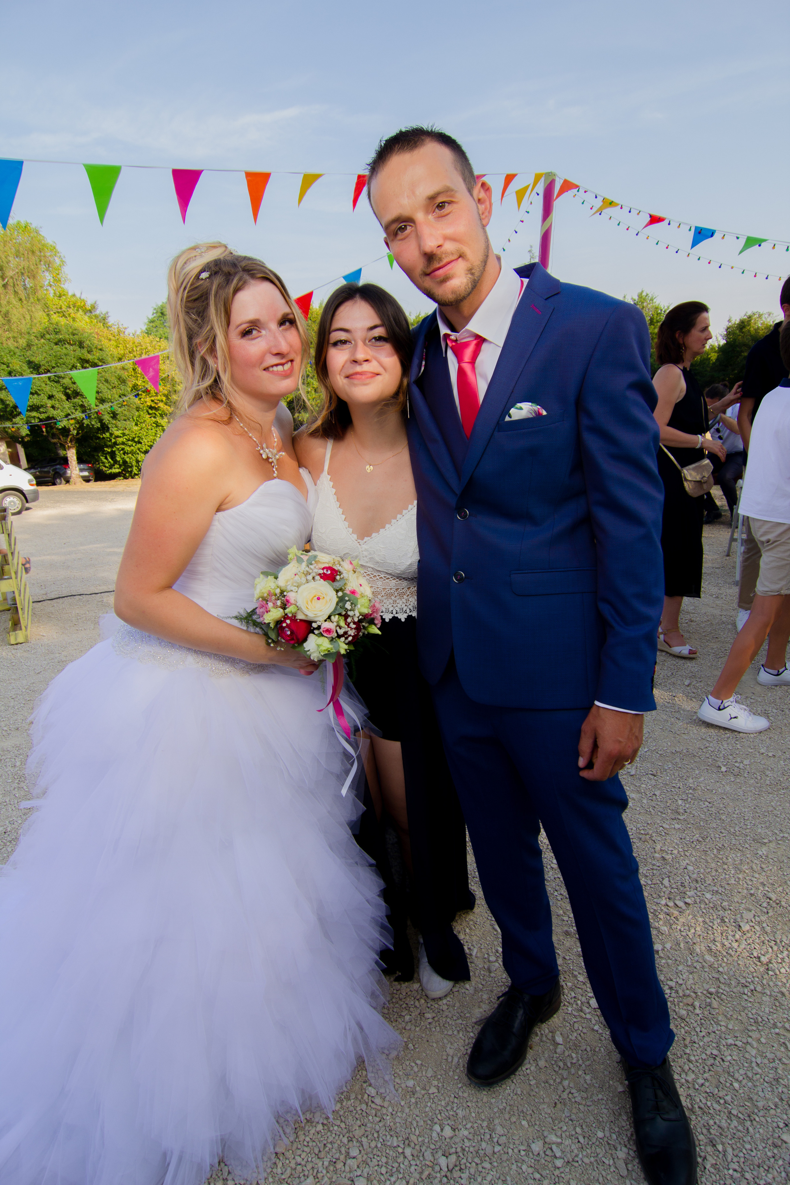 Julie & Denis. Photographe professionnelle à Poitiers, Tours et Châtellerault | Studio photo entre Poitiers et Tours – portraits, familles, entreprises, ma