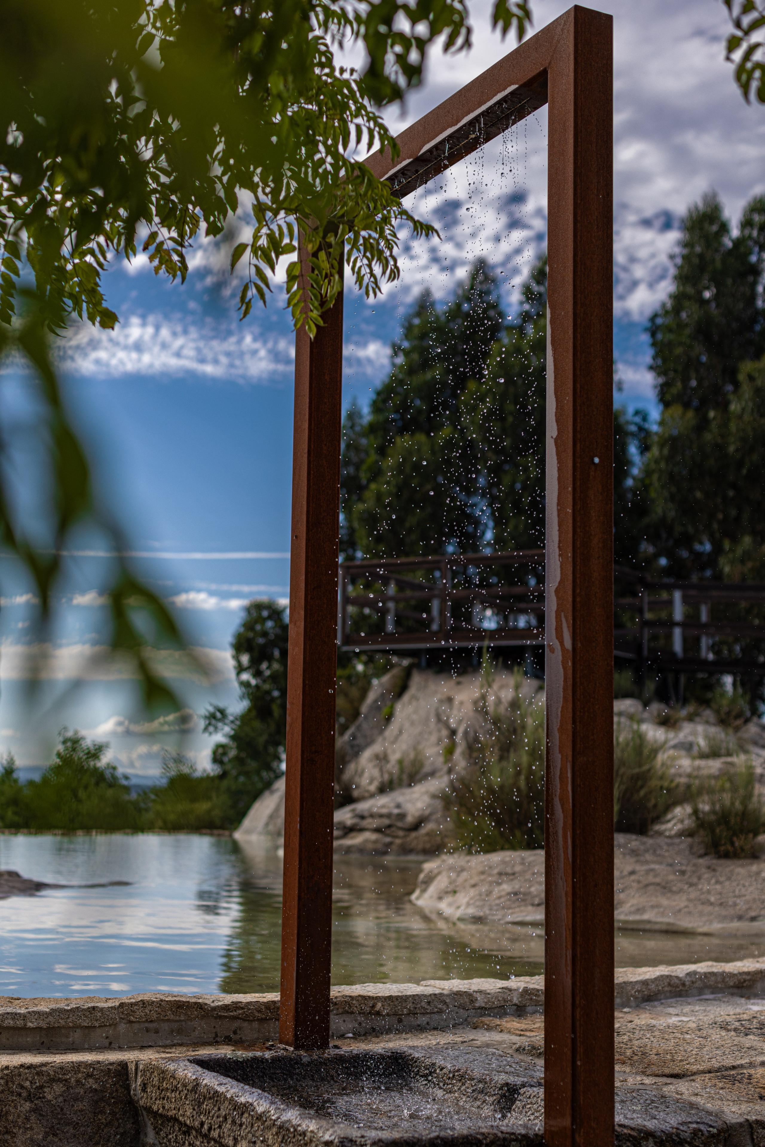 PEDRA AGUDA SPA. ESTUDIO DOZE