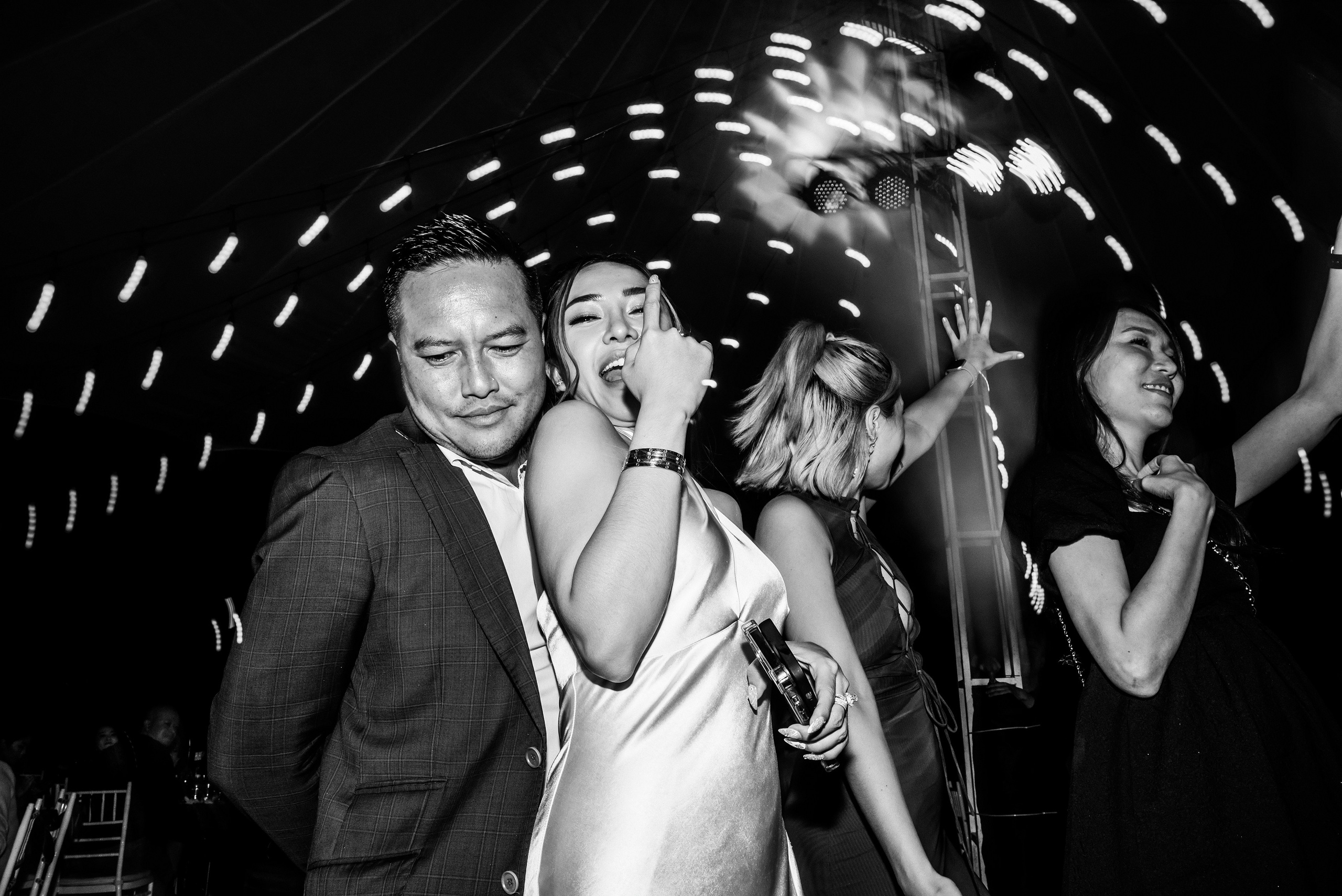 JESSE & MIMI / Destination wedding. Nhiếp ảnh gia đám cưới hàng đầu tại Thành Phố Hồ Chí Minh