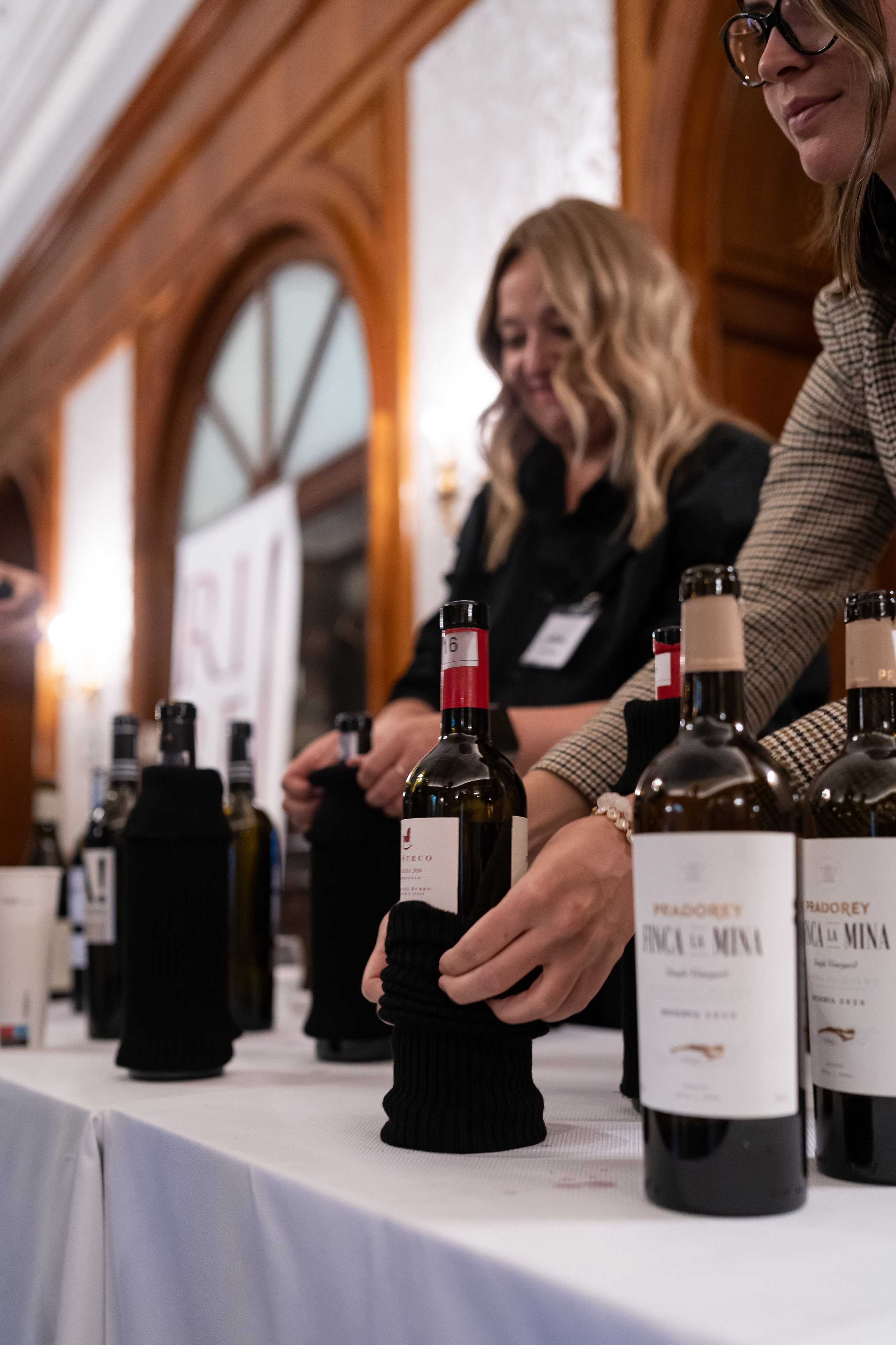 Ribera Del Duero | Hôtel Beau-Rivage Lausanne. Photographe à Genève - Eugenia Andres