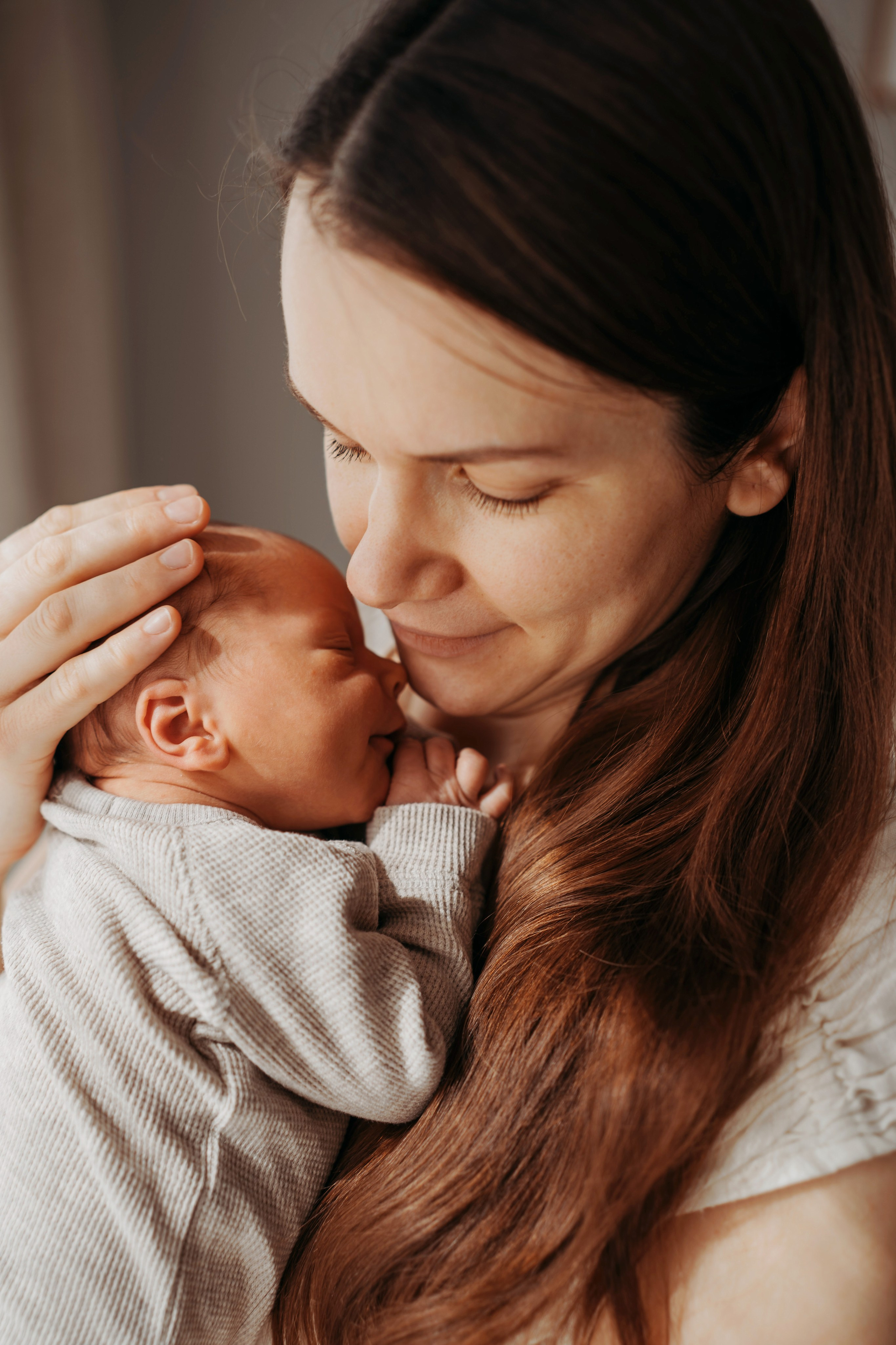Лео и Соня (10 дней и 5 лет). Фотограф новорожденных и детей первого года Евгения Михалькевич