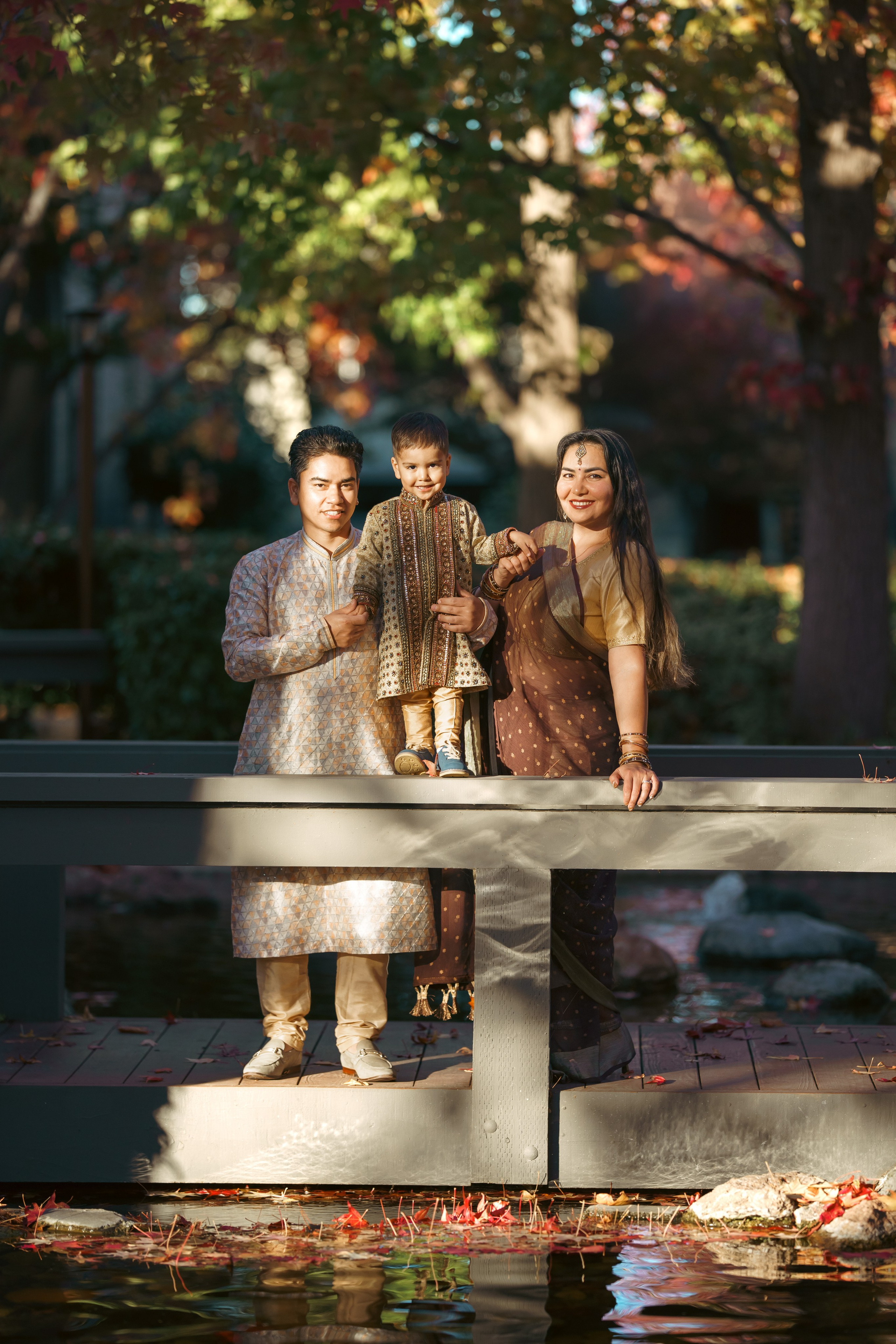 Chocolate family look. Tatiana Smirnova — Photographer