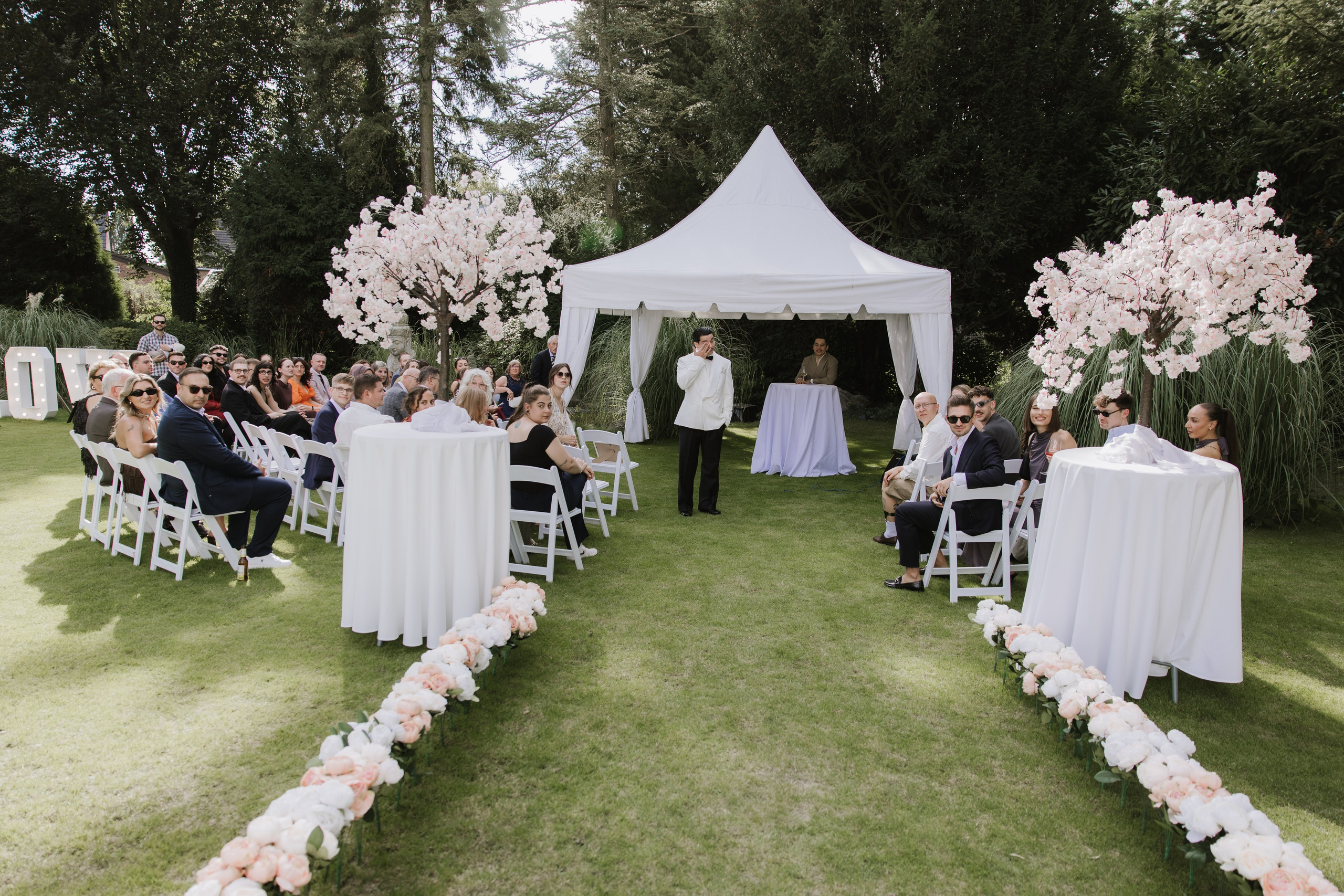 Suzan & Kenji Standesamtliche & Freie Trauung. Familien & Hochzeitfotografin Nadja Holzmann