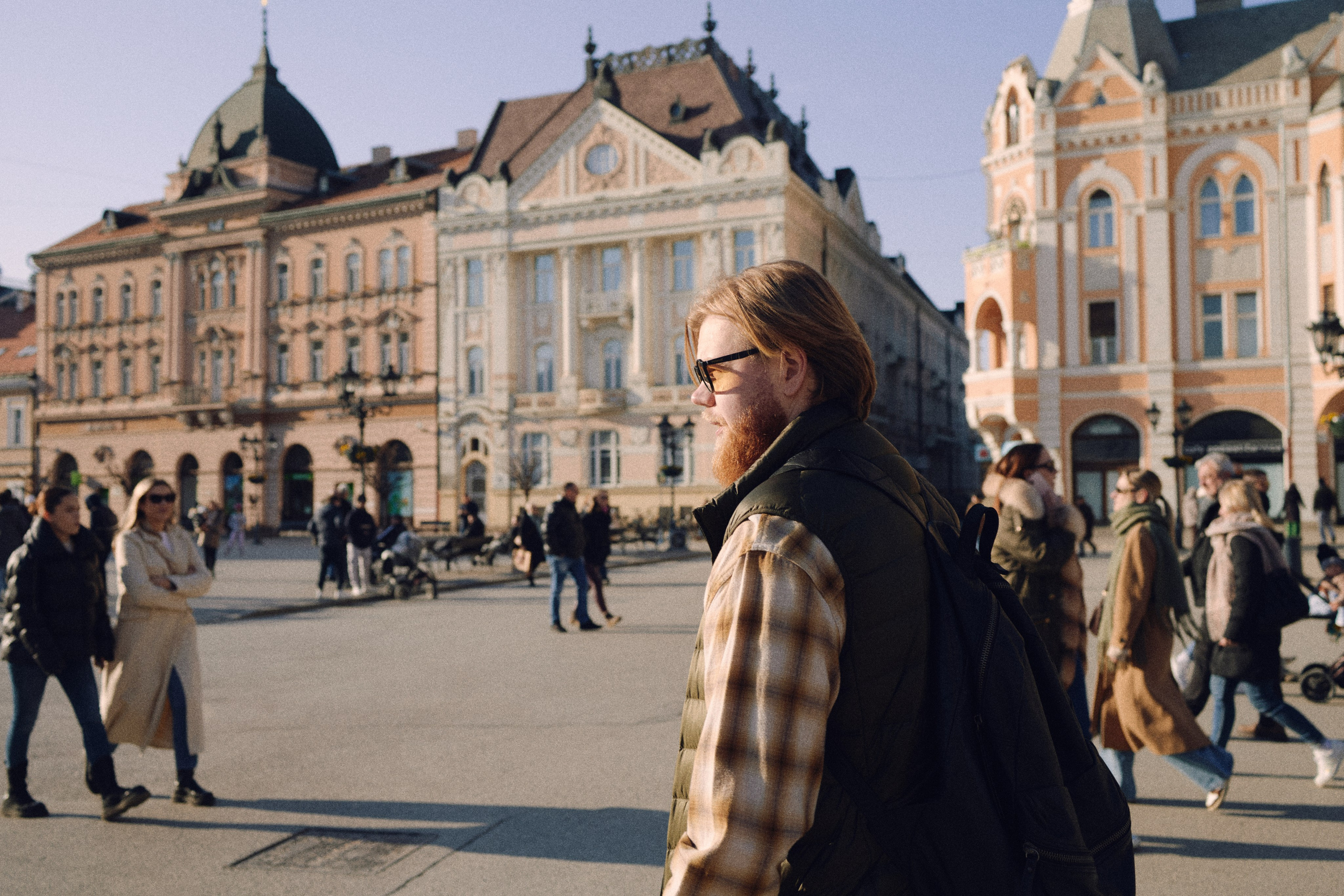 Городской исследователь: Фотосессия Петра в Нови Саде | Фотограф Анастасия Еремина. Анастасия Еремина | Фотограф в Сербии | Персональные и бизнес-фотосессии в Белграде и Нови Саде