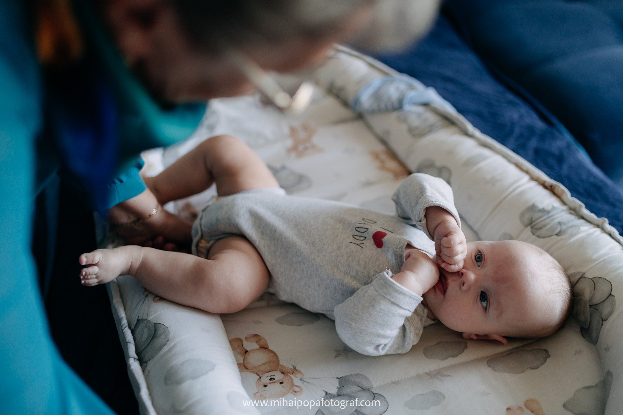 Fotograf de botez în Bucuresti| Mihai Popa Fotograf. Fotograf Nuntă & Botez București - Mihai Popa | Dincolo de oameni, imortalizez emoții!