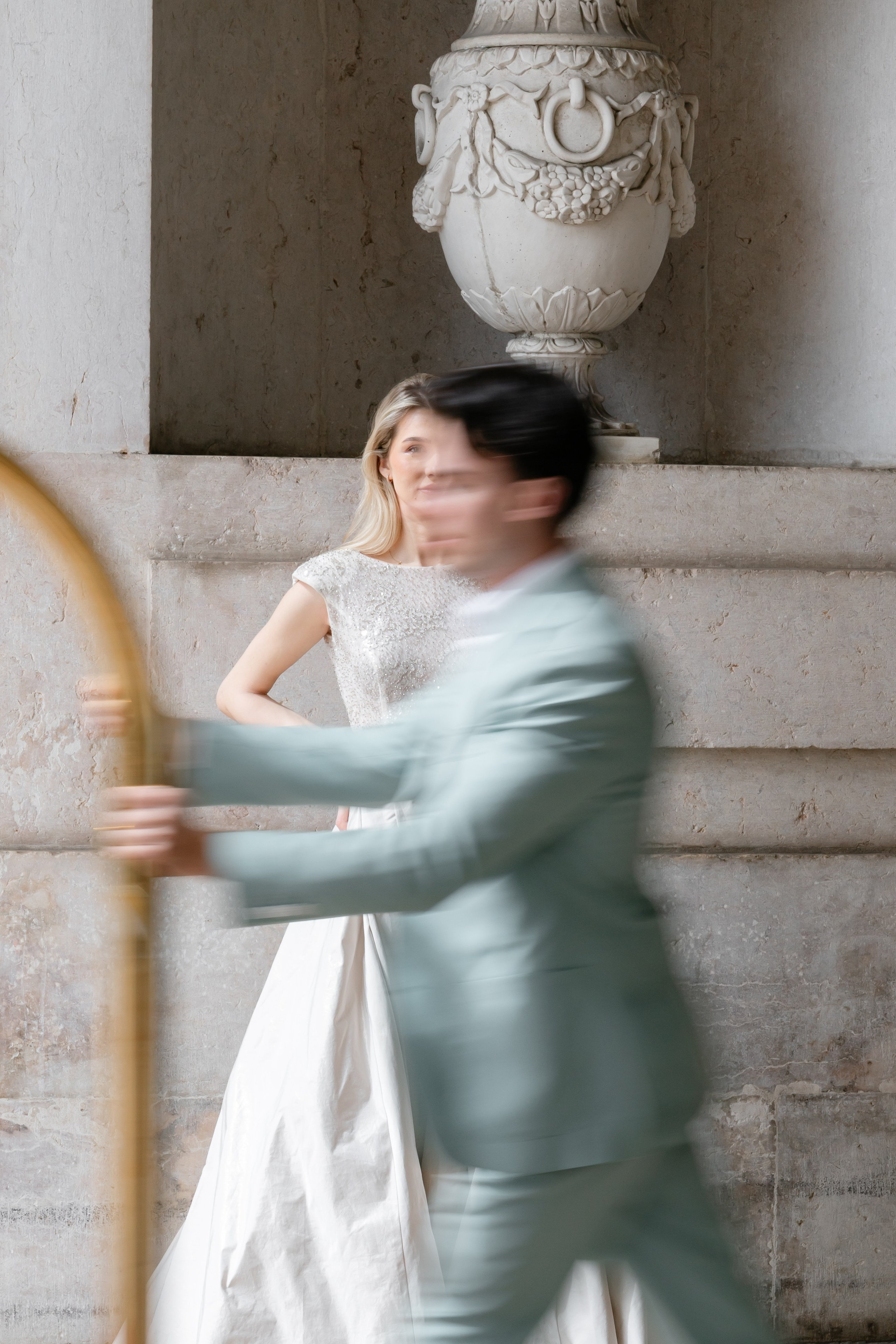 Vivien & Razvan. Main