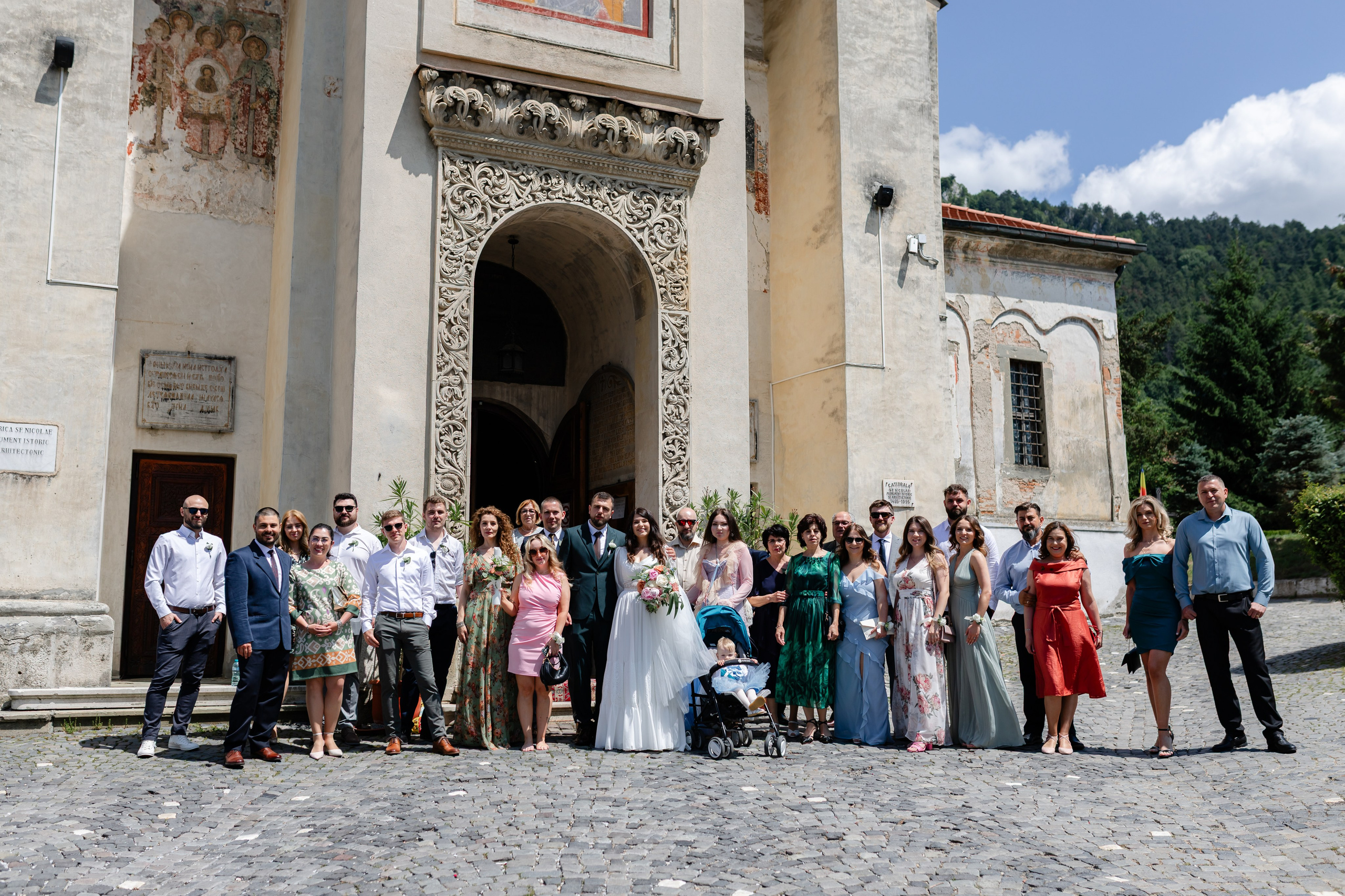 Flori & Cosmin. Main