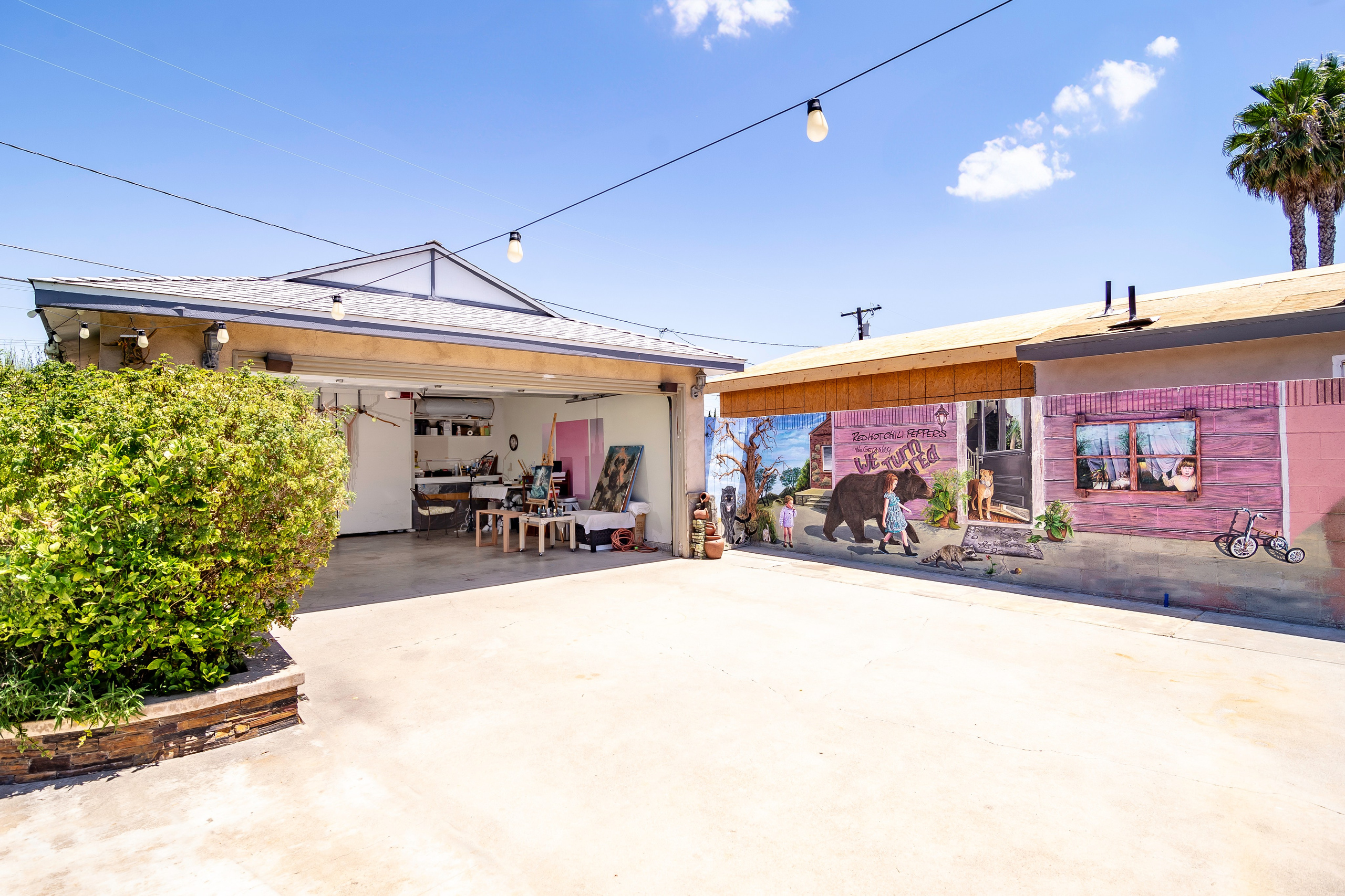 Real Estate Media. Professional portrait photographer in Los Angeles | Axenia Haritonova