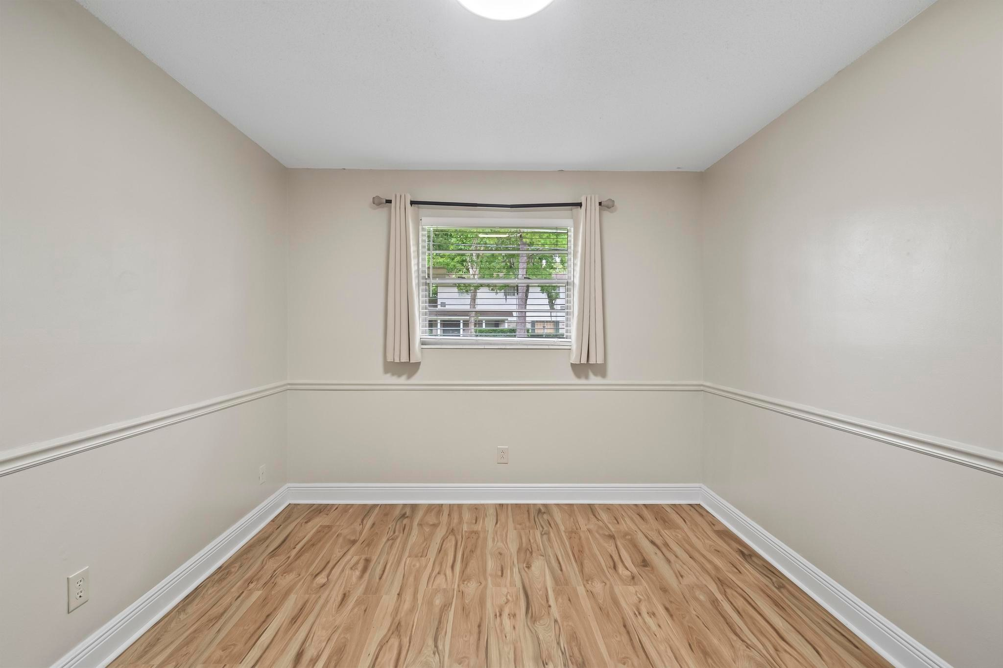 Brierwood Rd, Jacksonville Fl 32 217