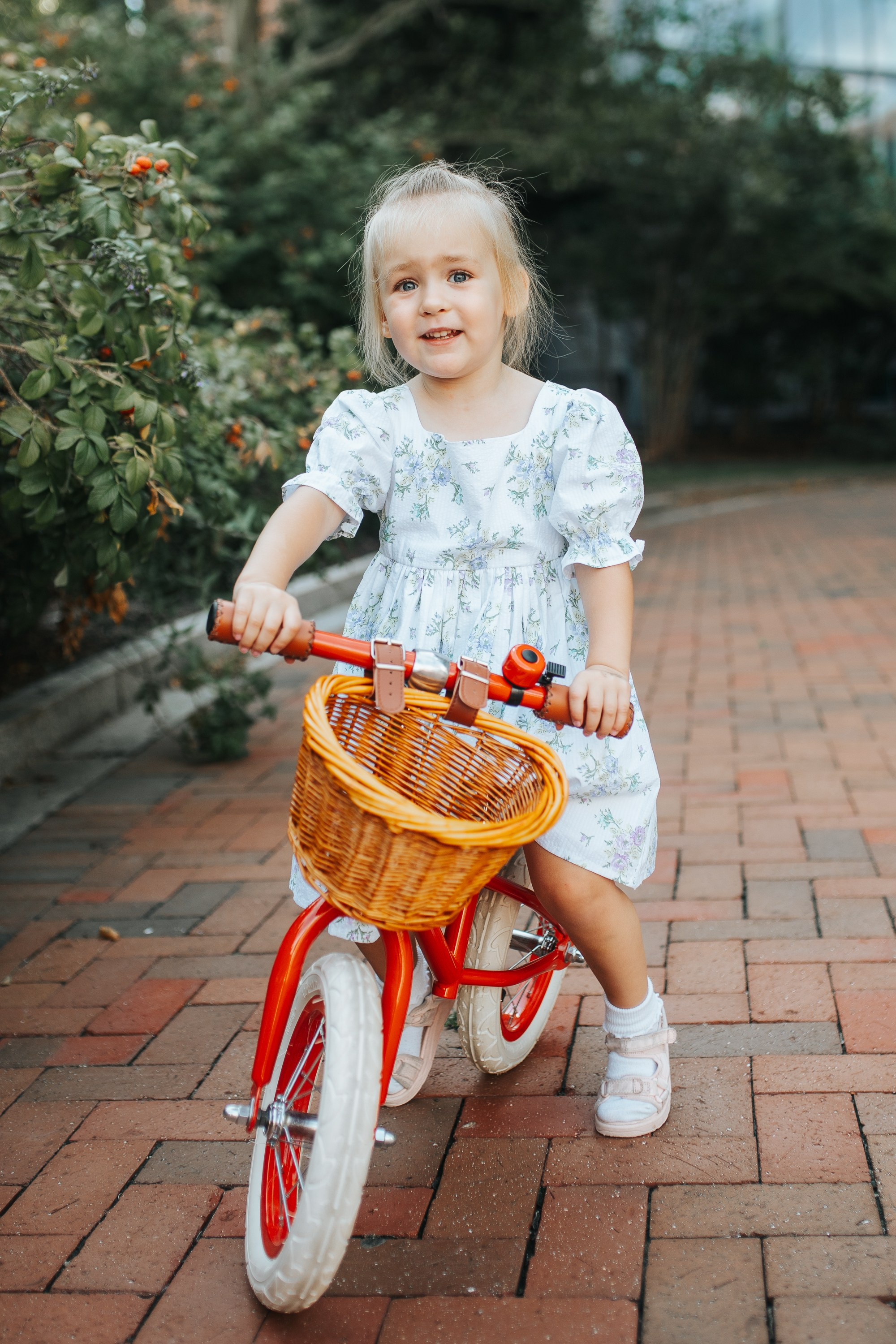 Kids. Family and kids photographer Anastasiya Hanush in Massachusetts