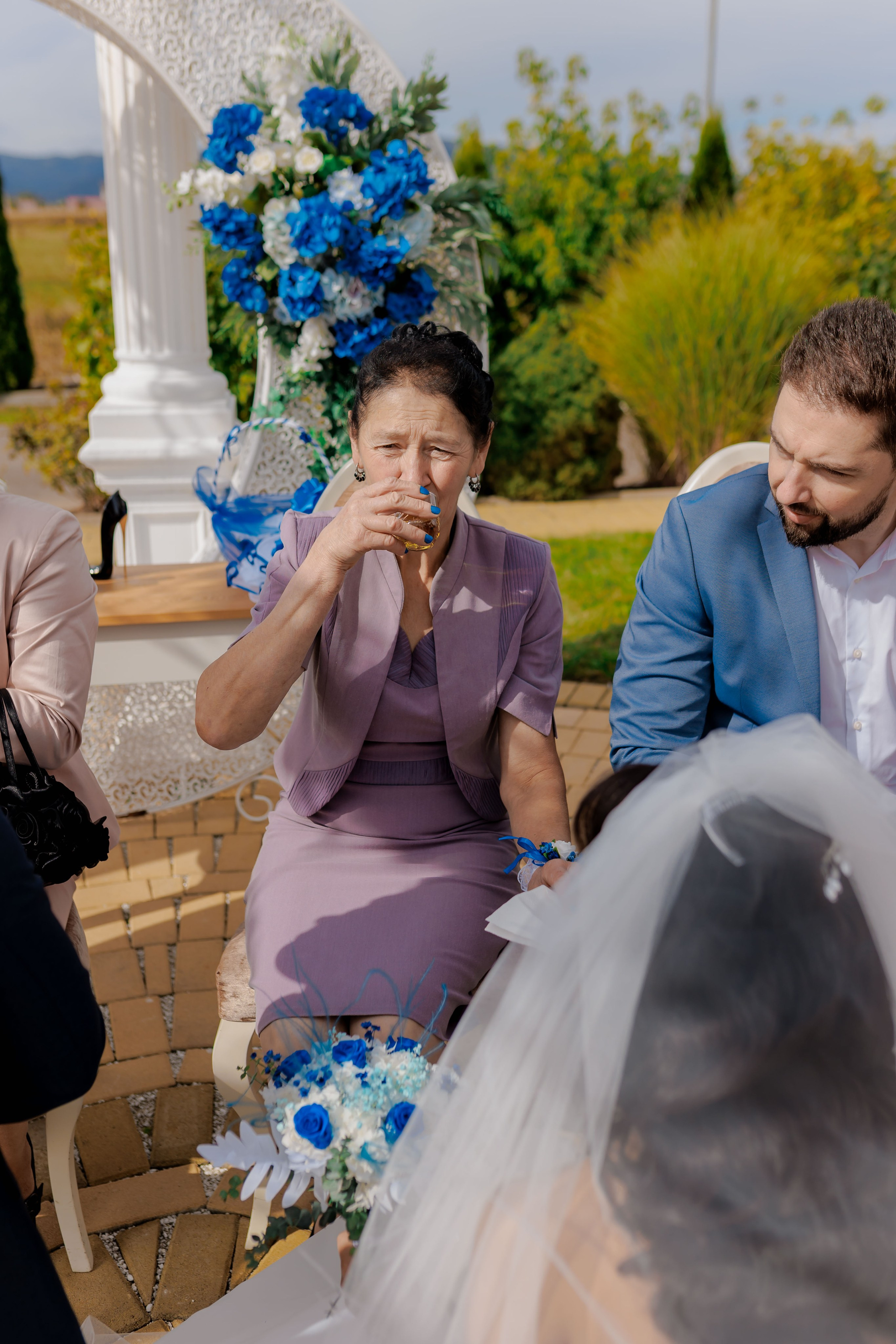 Loredana & Emilian – Ziua Nunții | Videografie - fotografie Botez Suceava, Iași, Botoșani. Servicii foto-video profesionale, pentru momente de neuitat