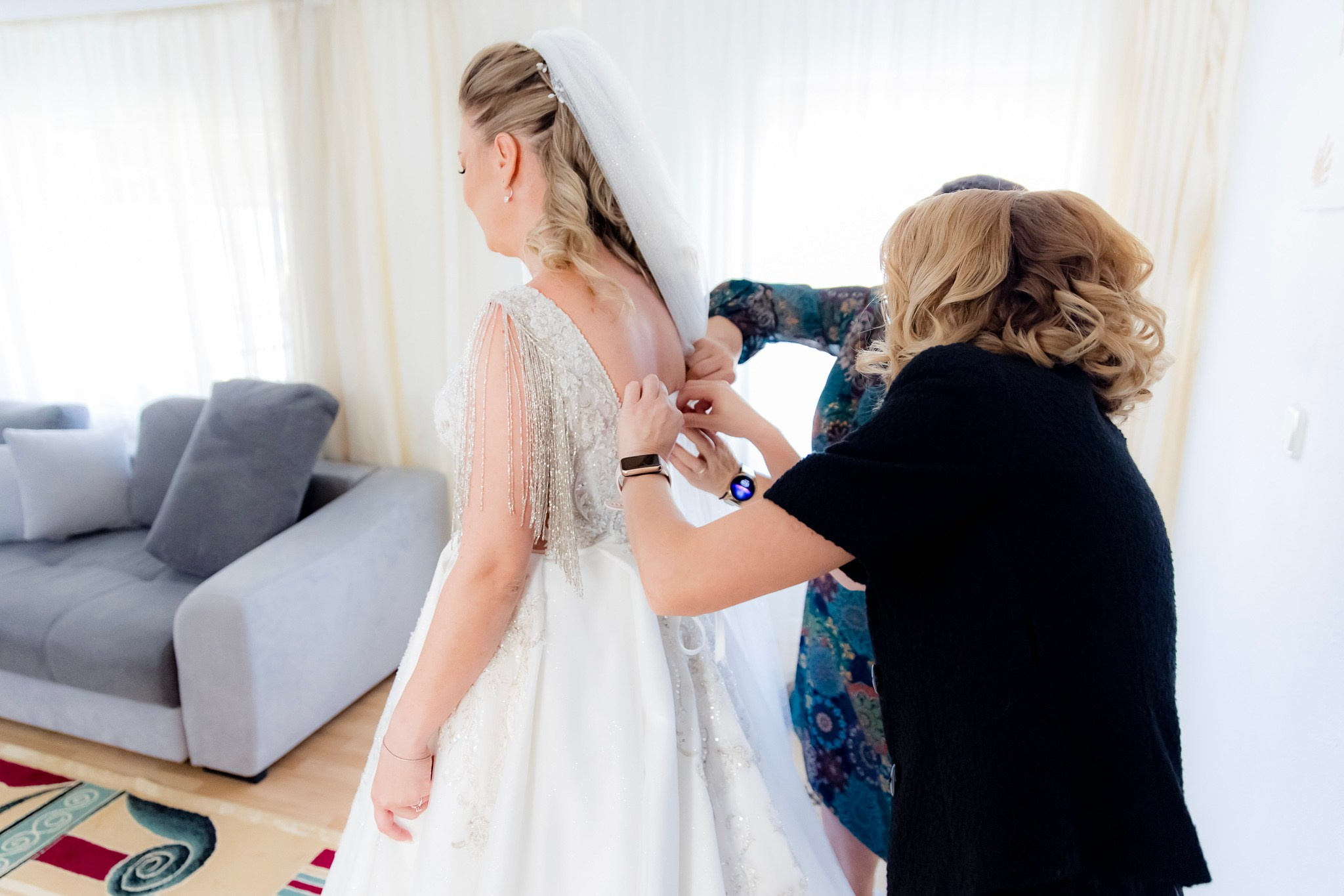 Mihai & Oana. Servicii foto-video profesionale, pentru momente de neuitat