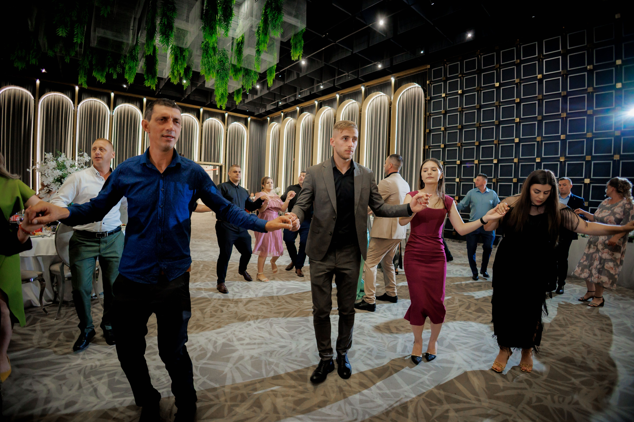 Nunta Nicoleta & Răzvan | Fotografie & Videografie Profesională. Servicii foto-video profesionale, pentru momente de neuitat