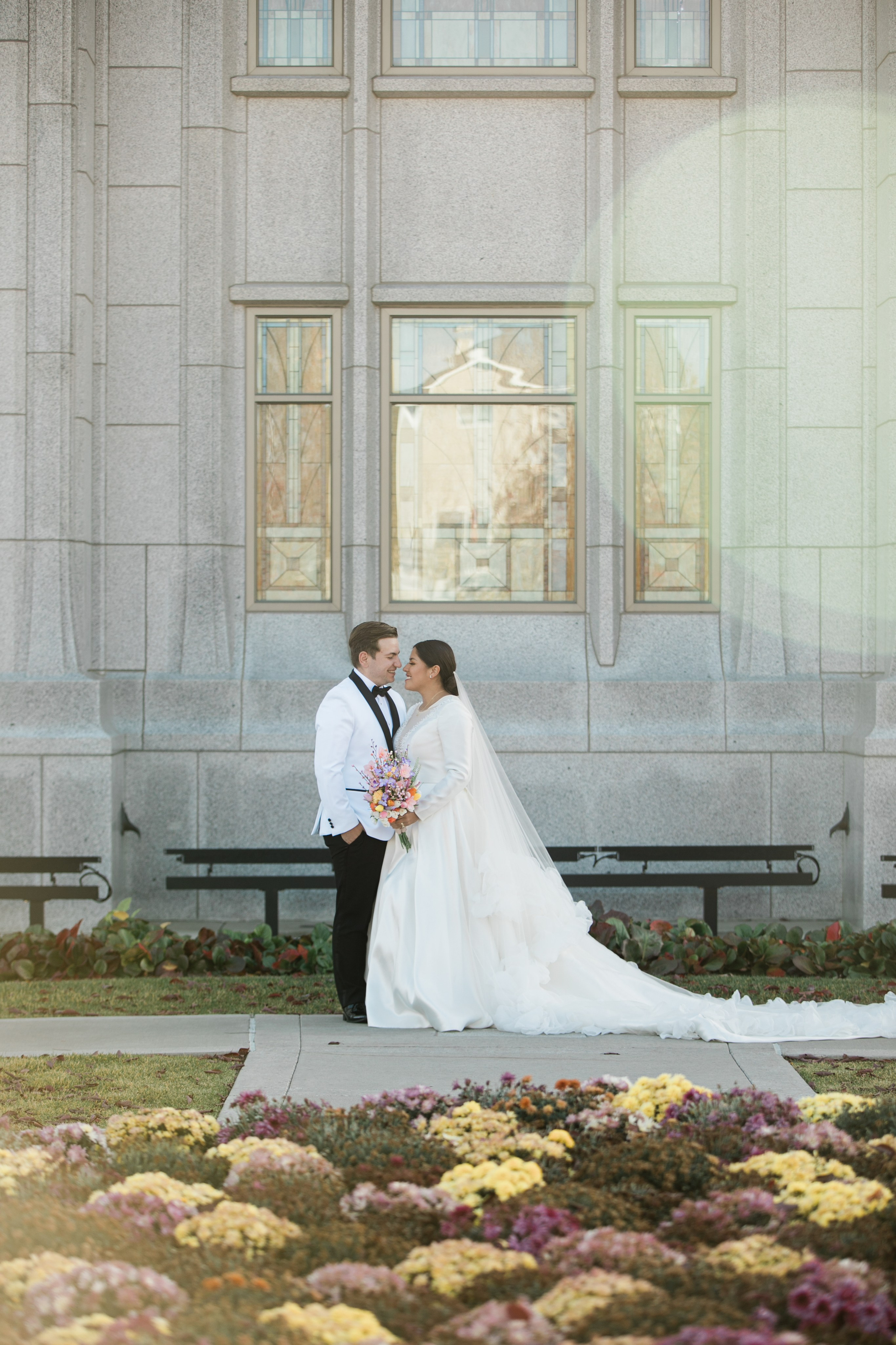 Samantha & Mike Wedding. Fotografía accesible en Calgary