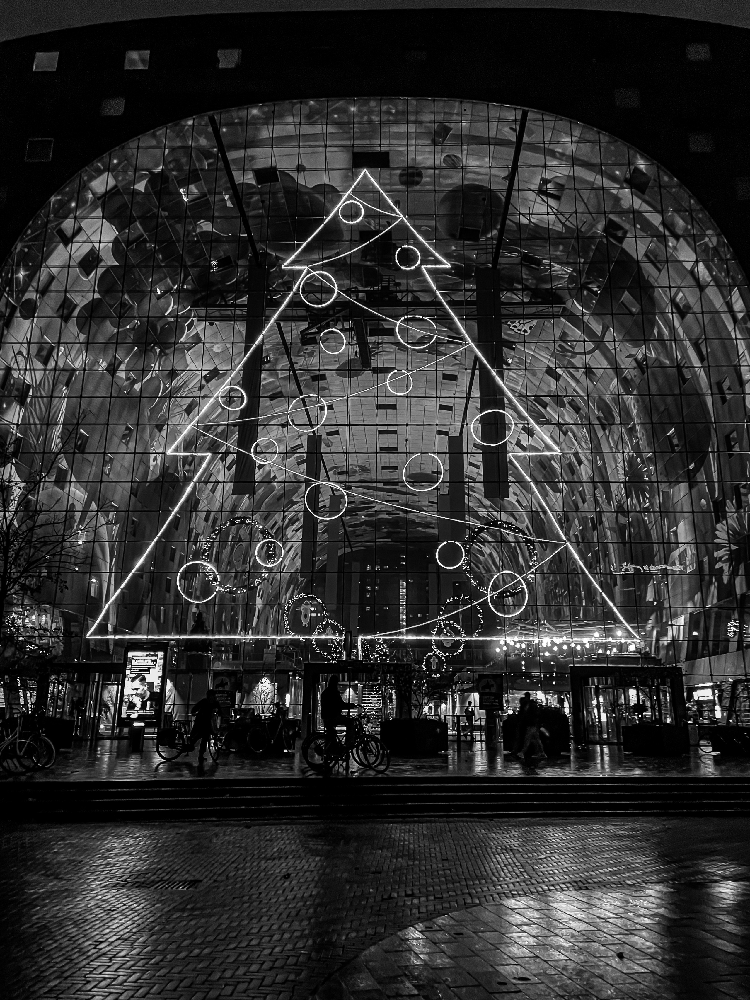 Christmas Magic in The Hague & Rotterdam — A Short Winter Escape. Wedding Stories — Professional Wedding Photography & Videography in Germany, Italy, Spain & all across Europe