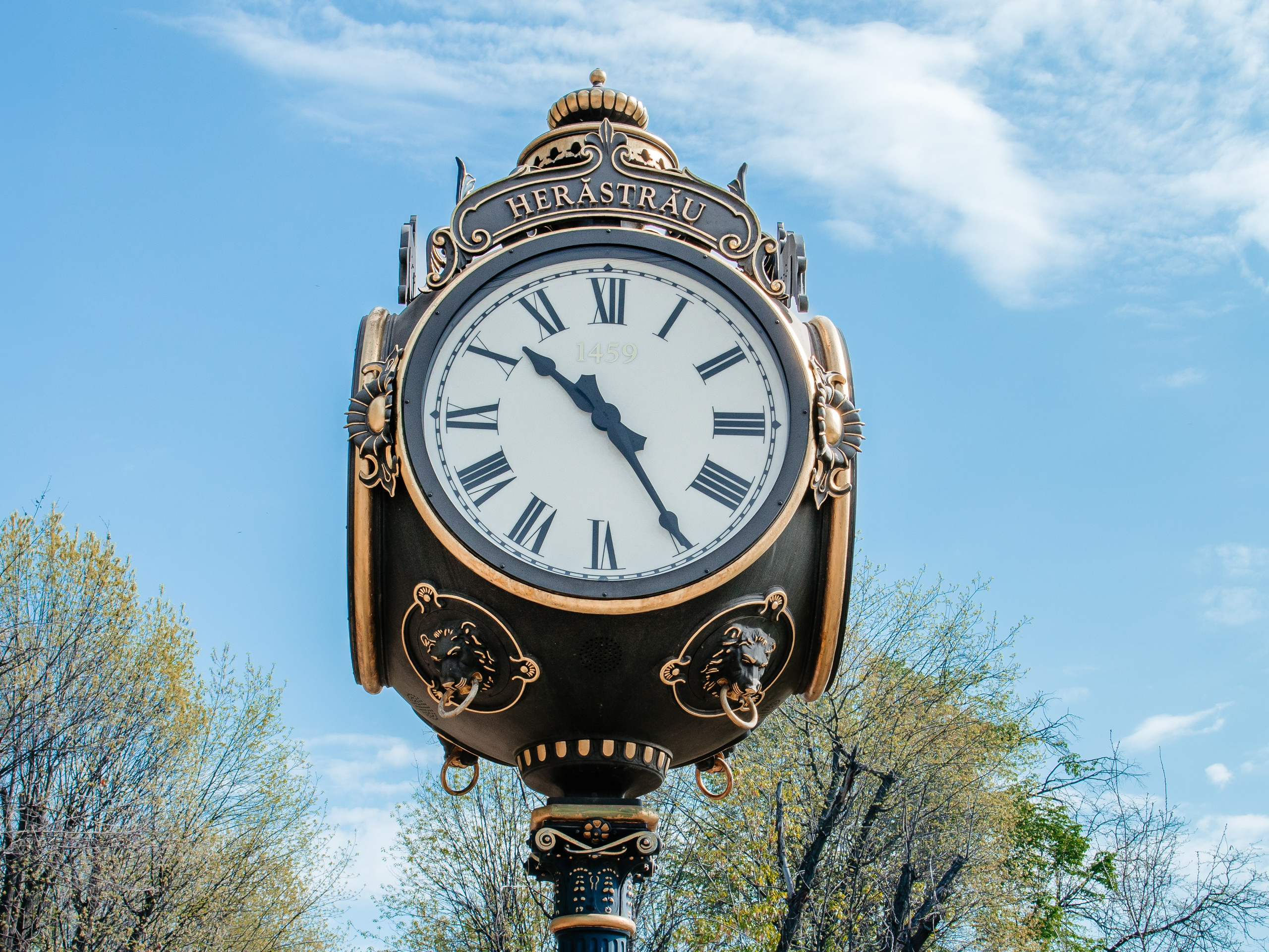 Portret bebeluș la botez realizat de Mitroi Iulian