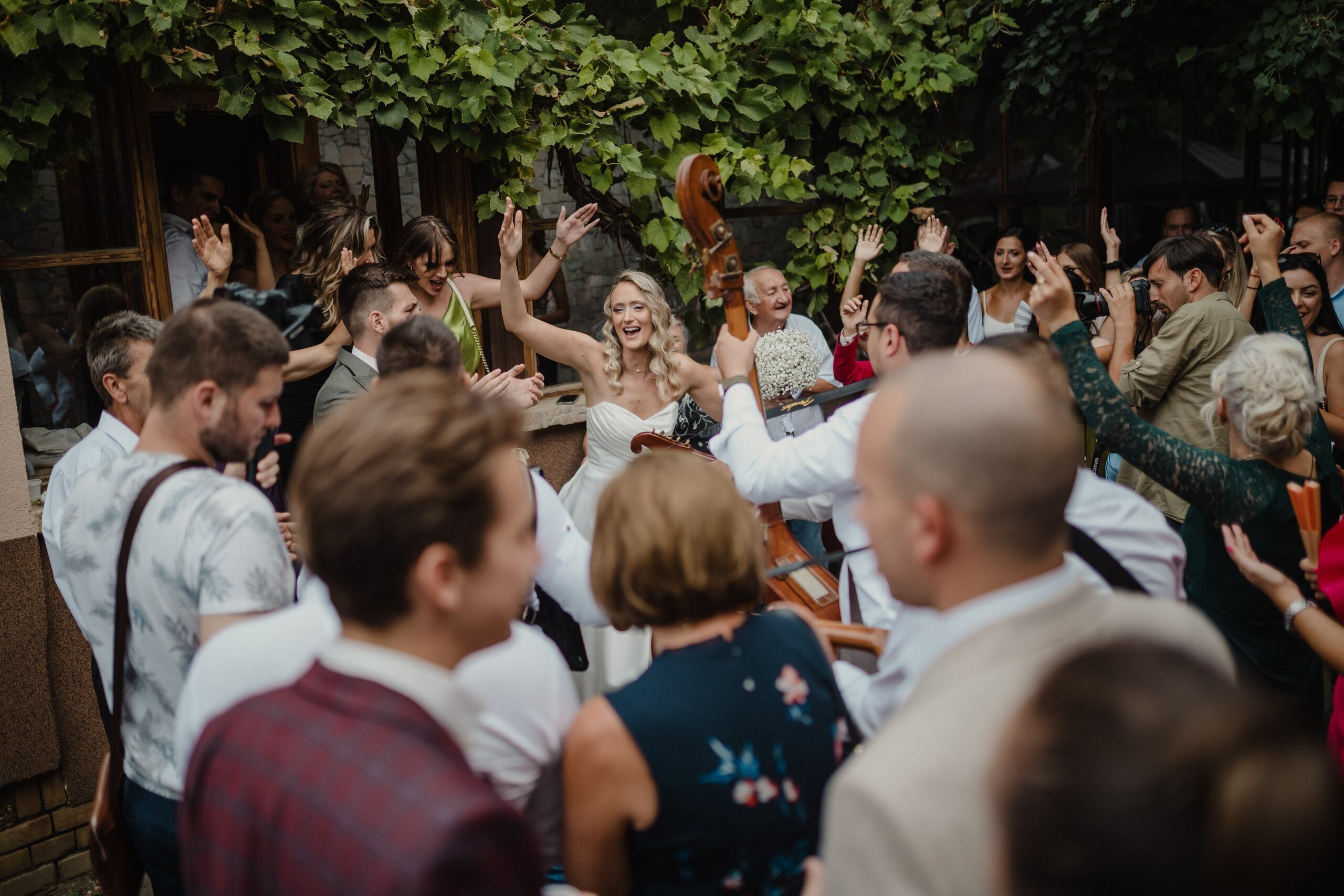 Jovana & Zoran. Wedding photographer based in Novi Sad, Marko Milivojevic