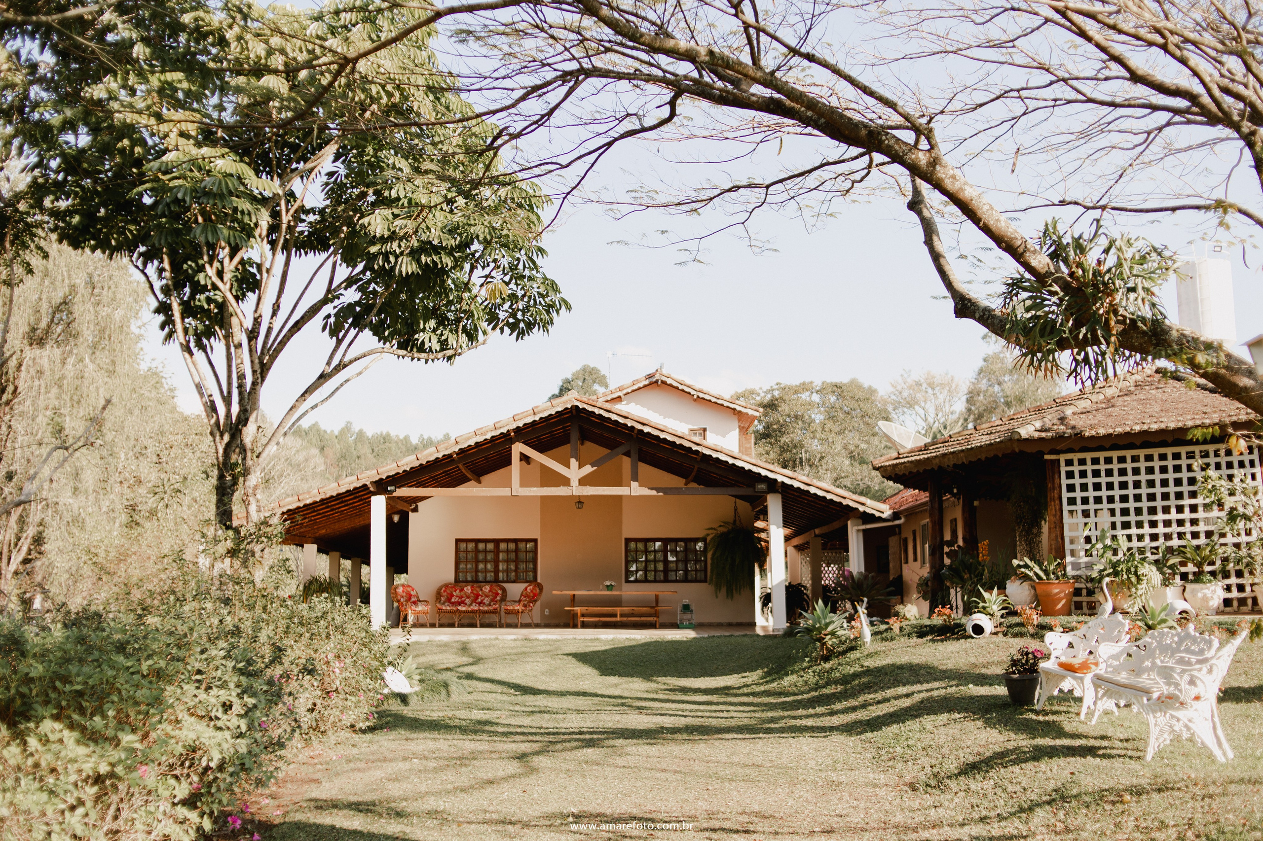 Editorial — Estância Jatobá