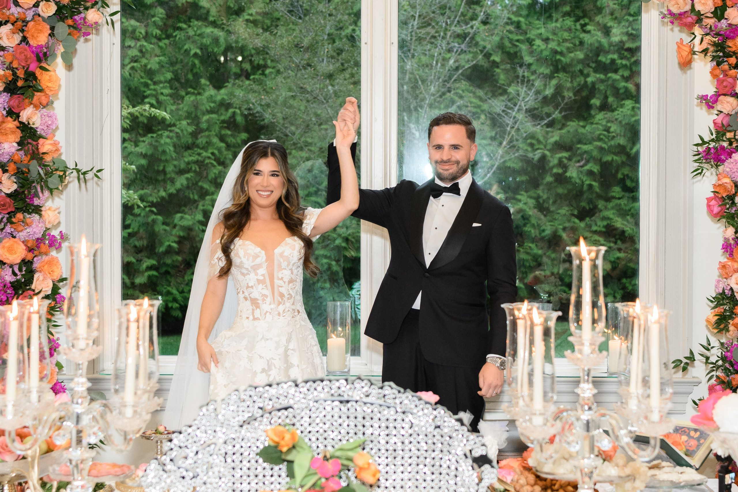 Arianeh & Michael, Park Chateau. Wedding Photo & Video